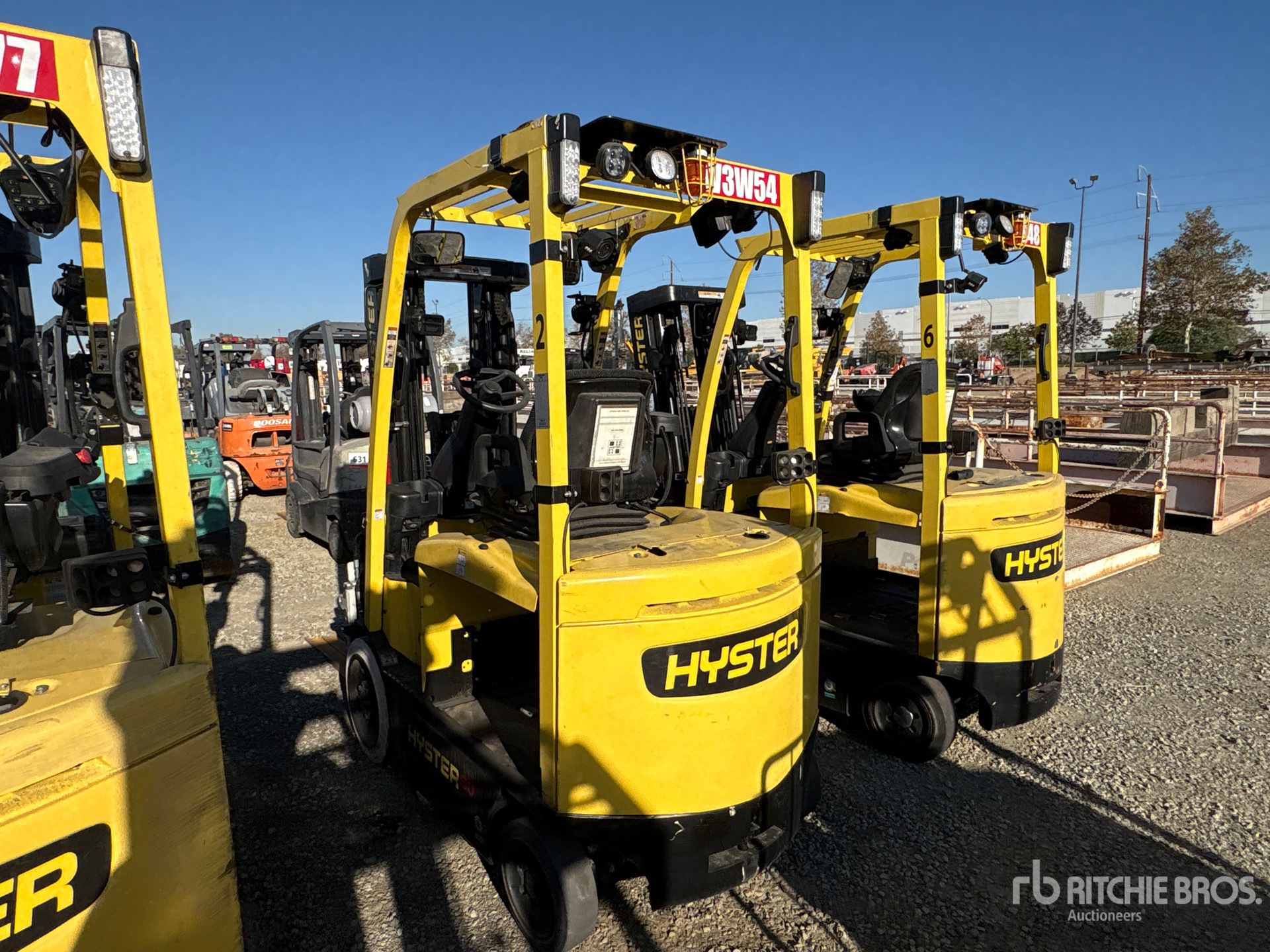 2021 Yale E50XN-33