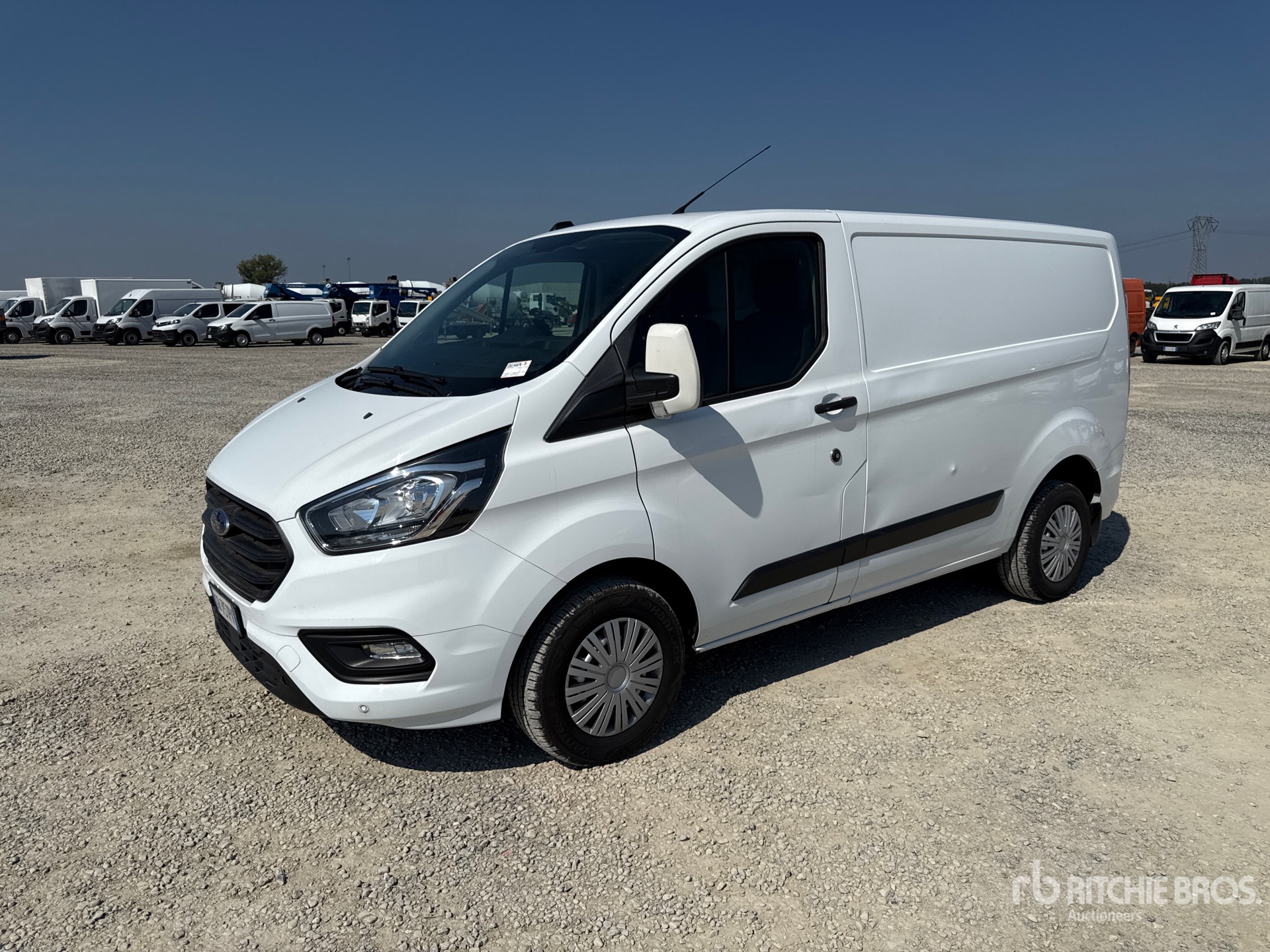 Photo of 2020 Ford TRANSIT