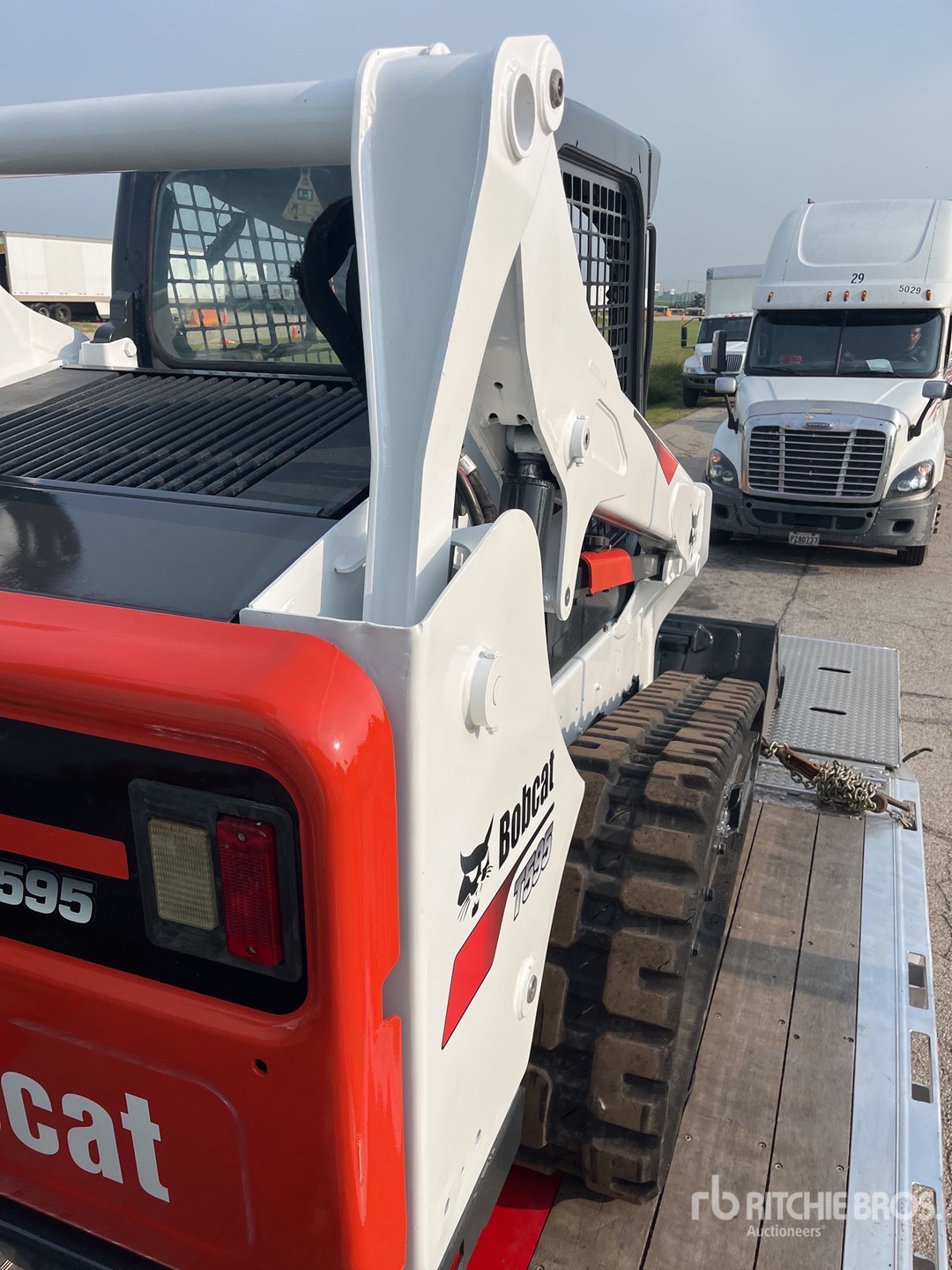 2018 Bobcat T595