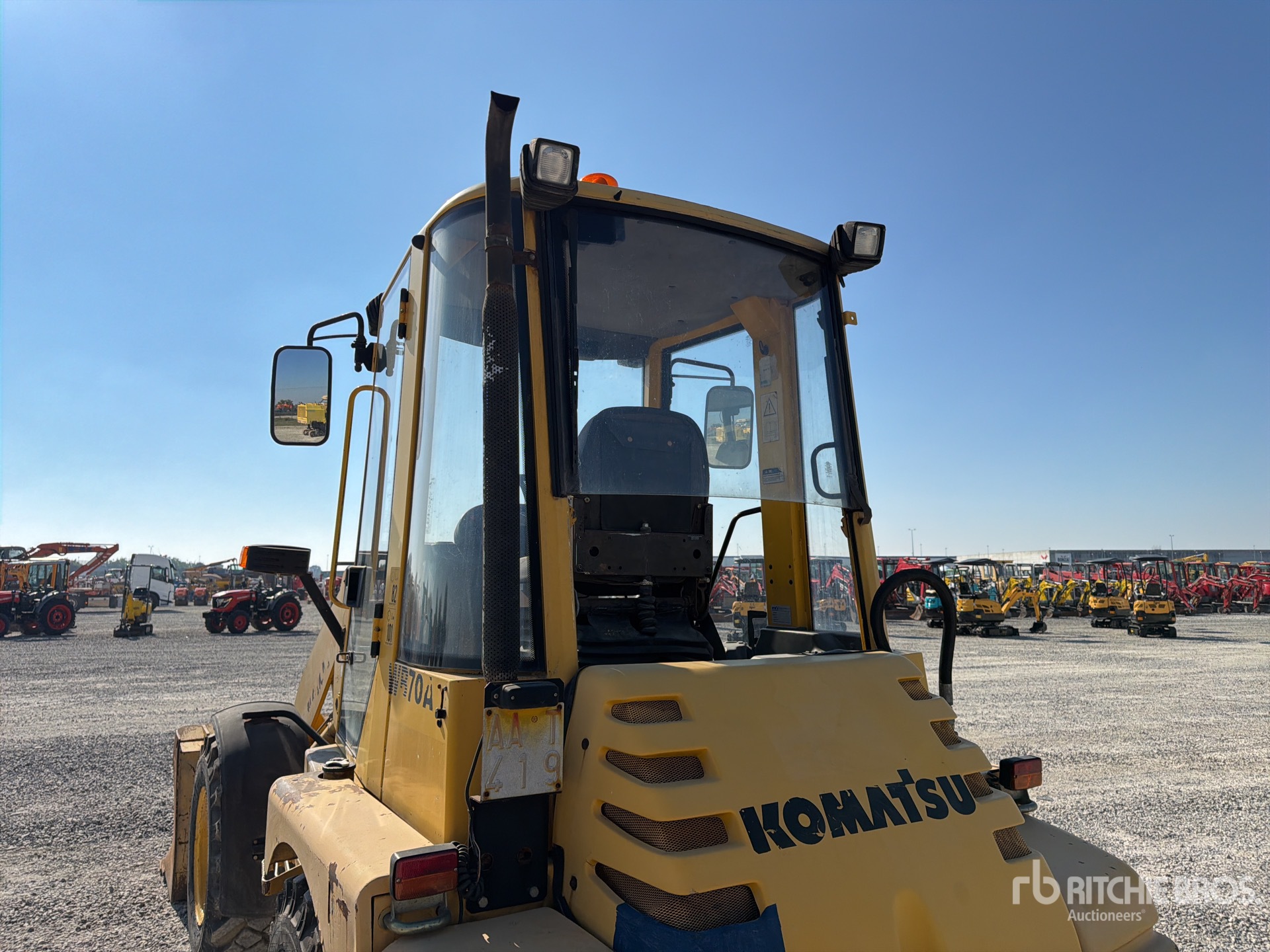 1997 Komatsu WB70A