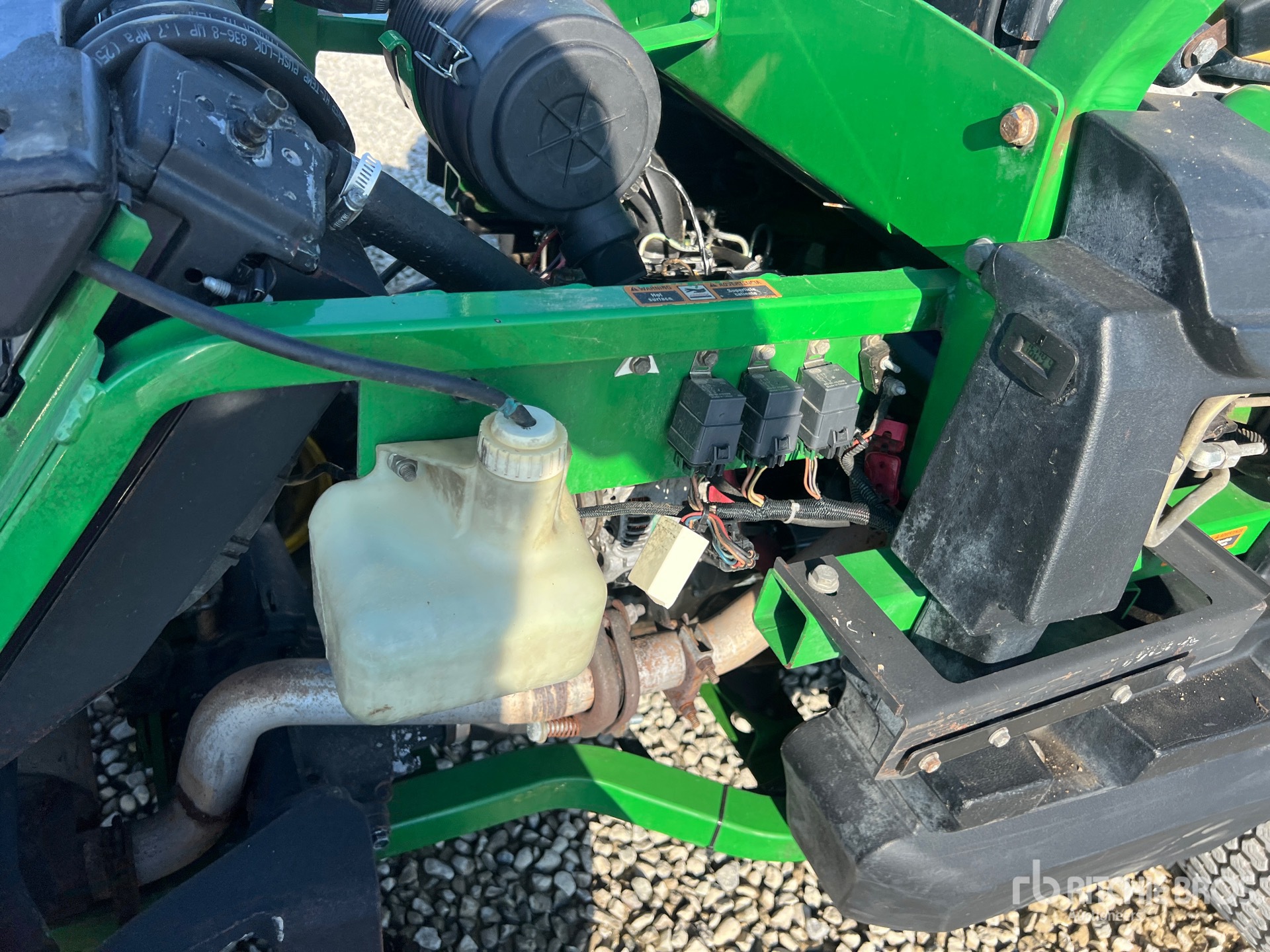 John Deere 1435