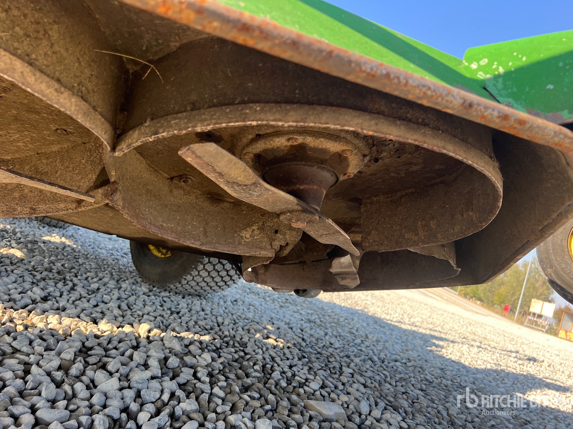 John Deere 1435
