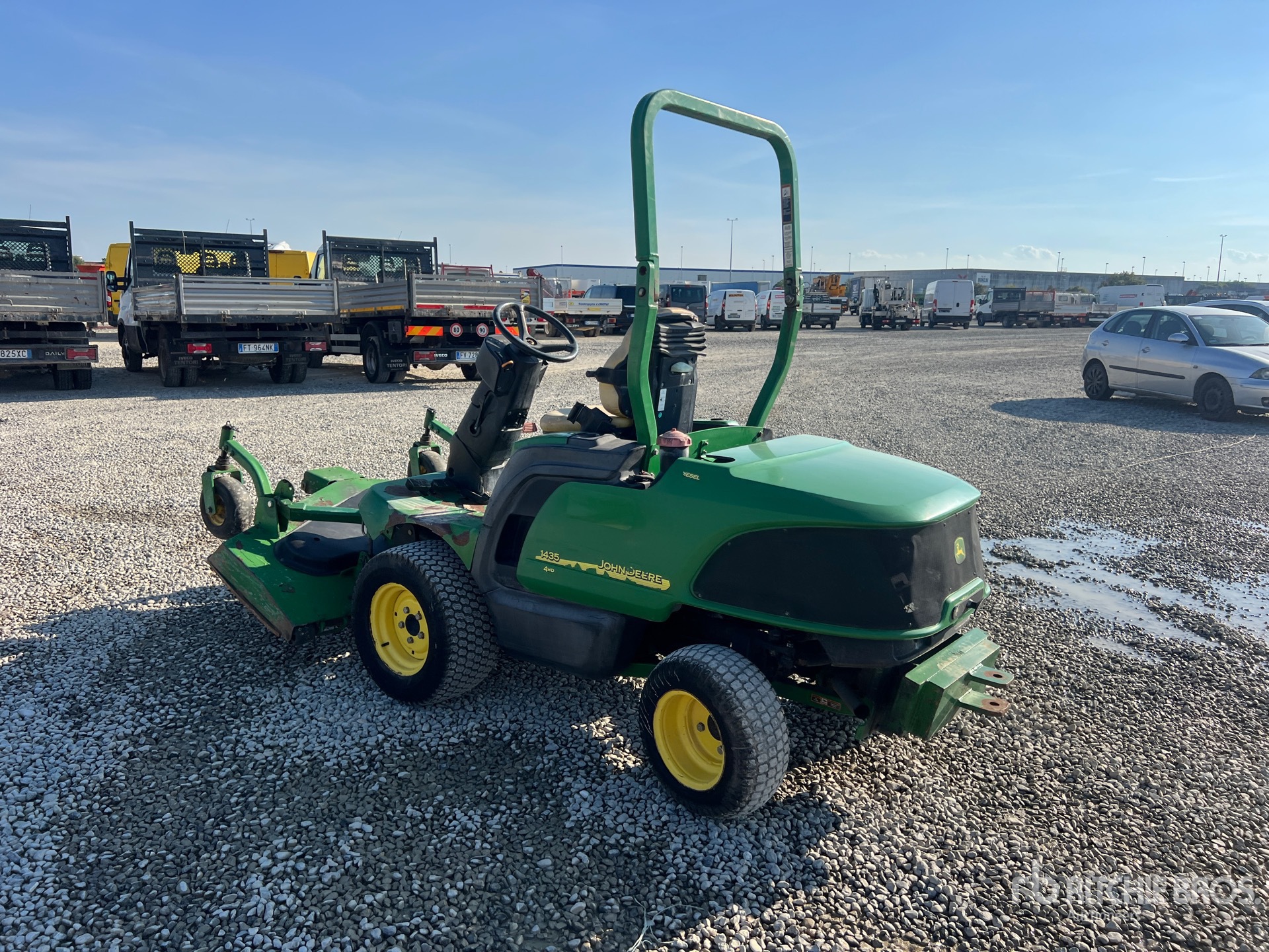 John Deere 1435