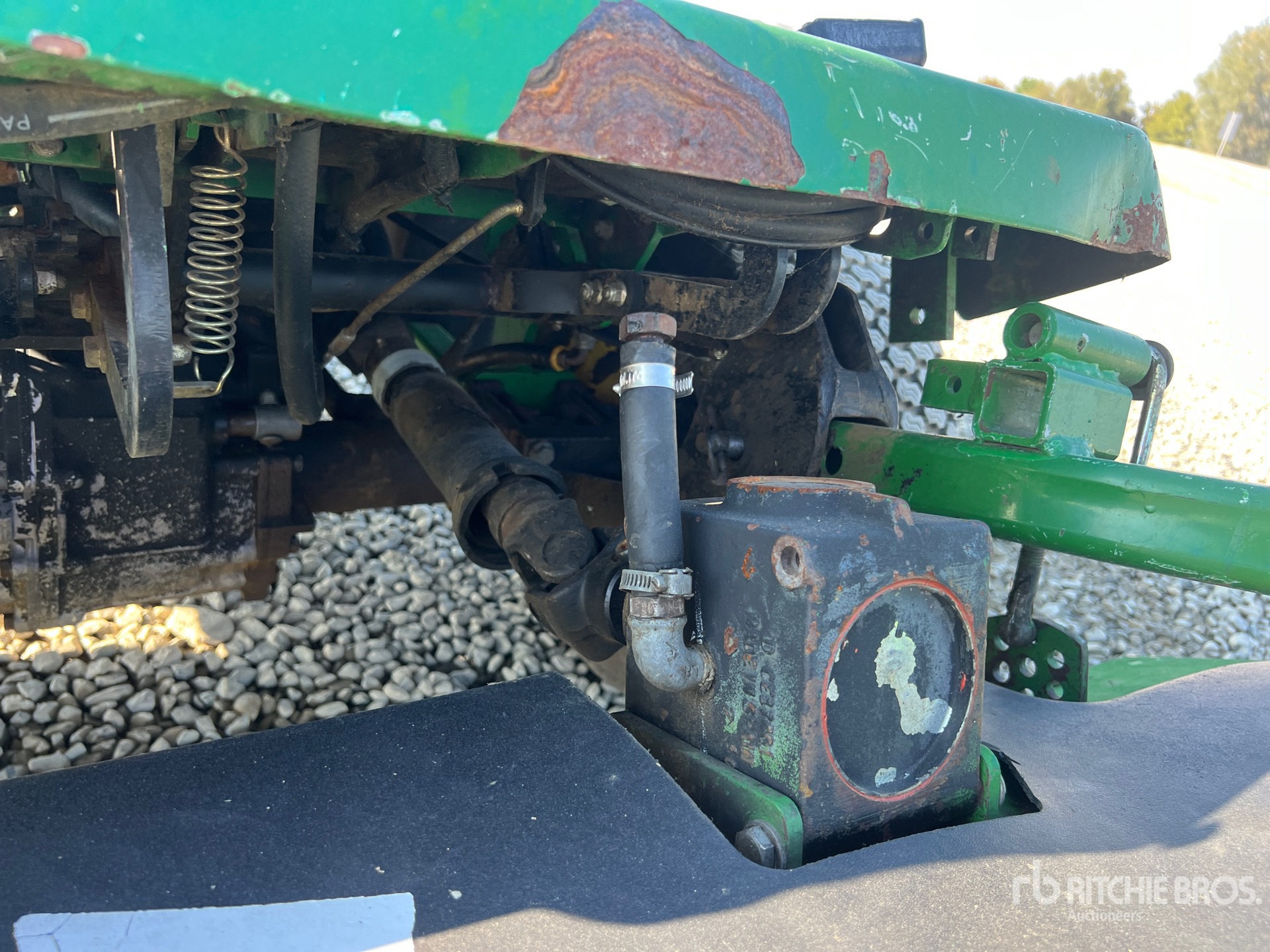 John Deere 1435