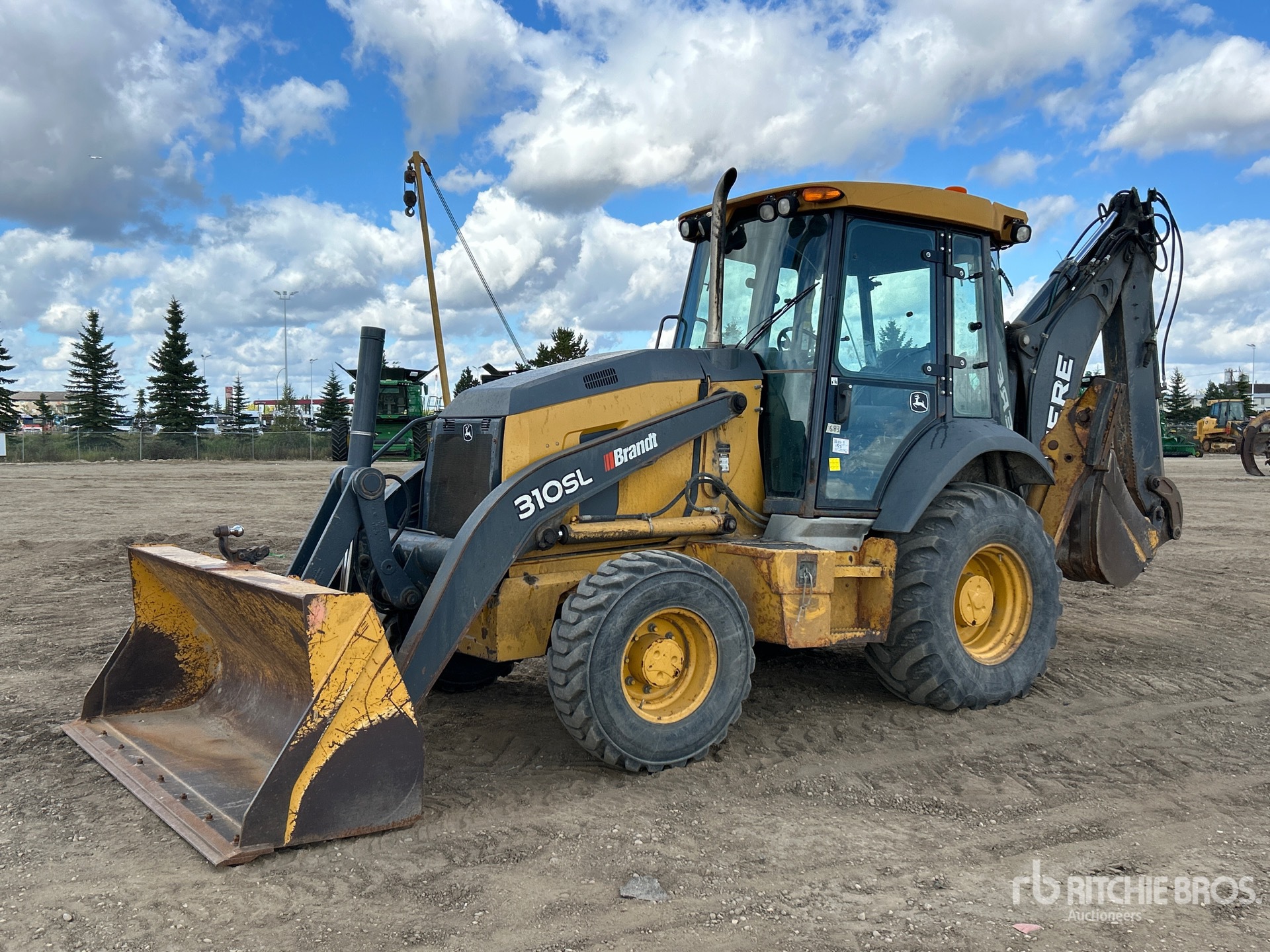 Photo of 2017 John Deere 310SL