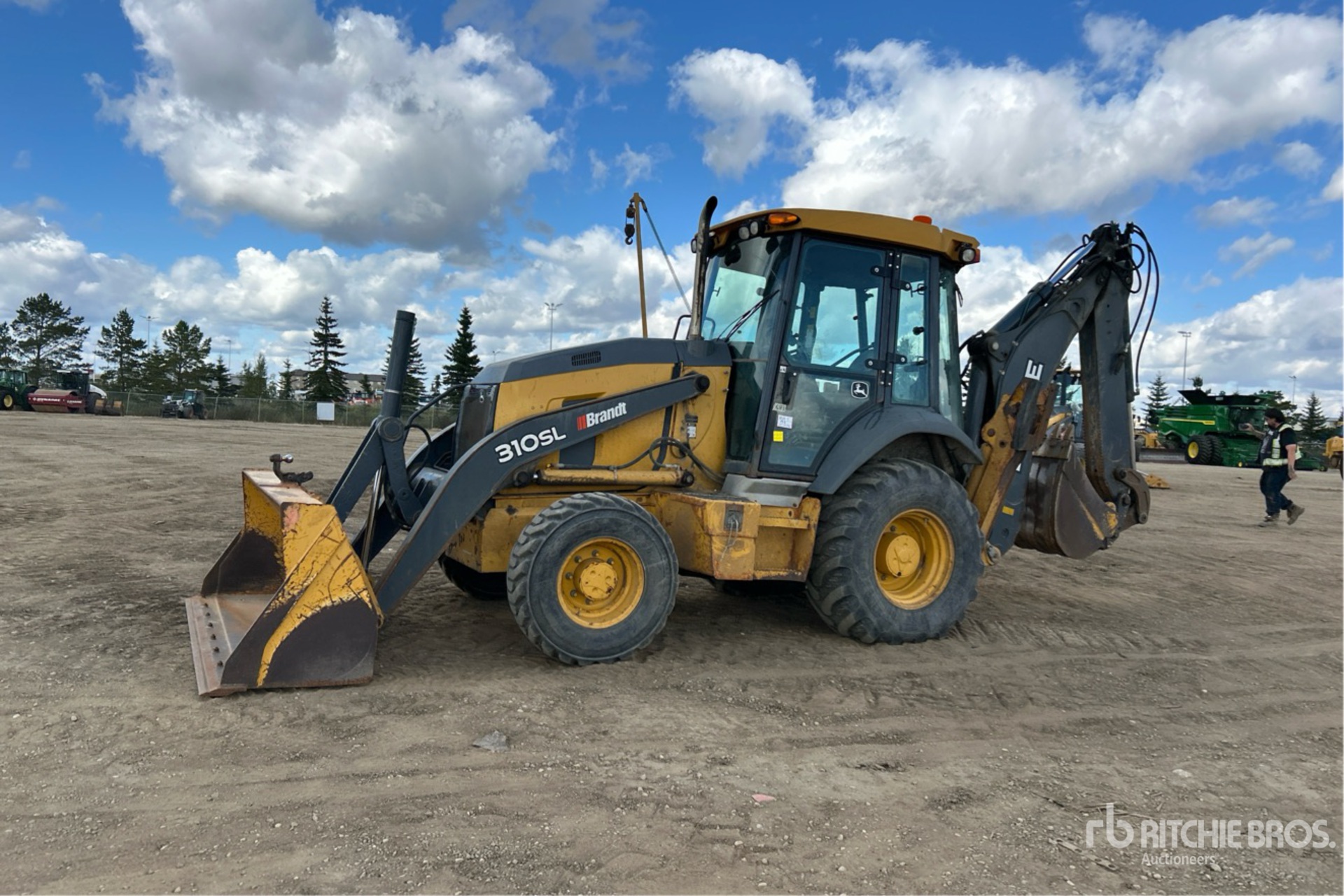 2017 John Deere 310SL