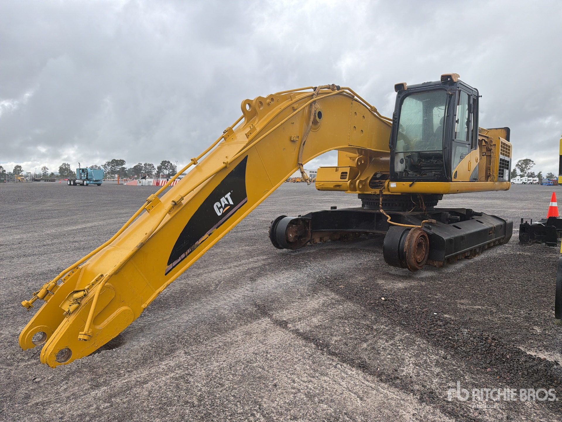 2006 Caterpillar 345C