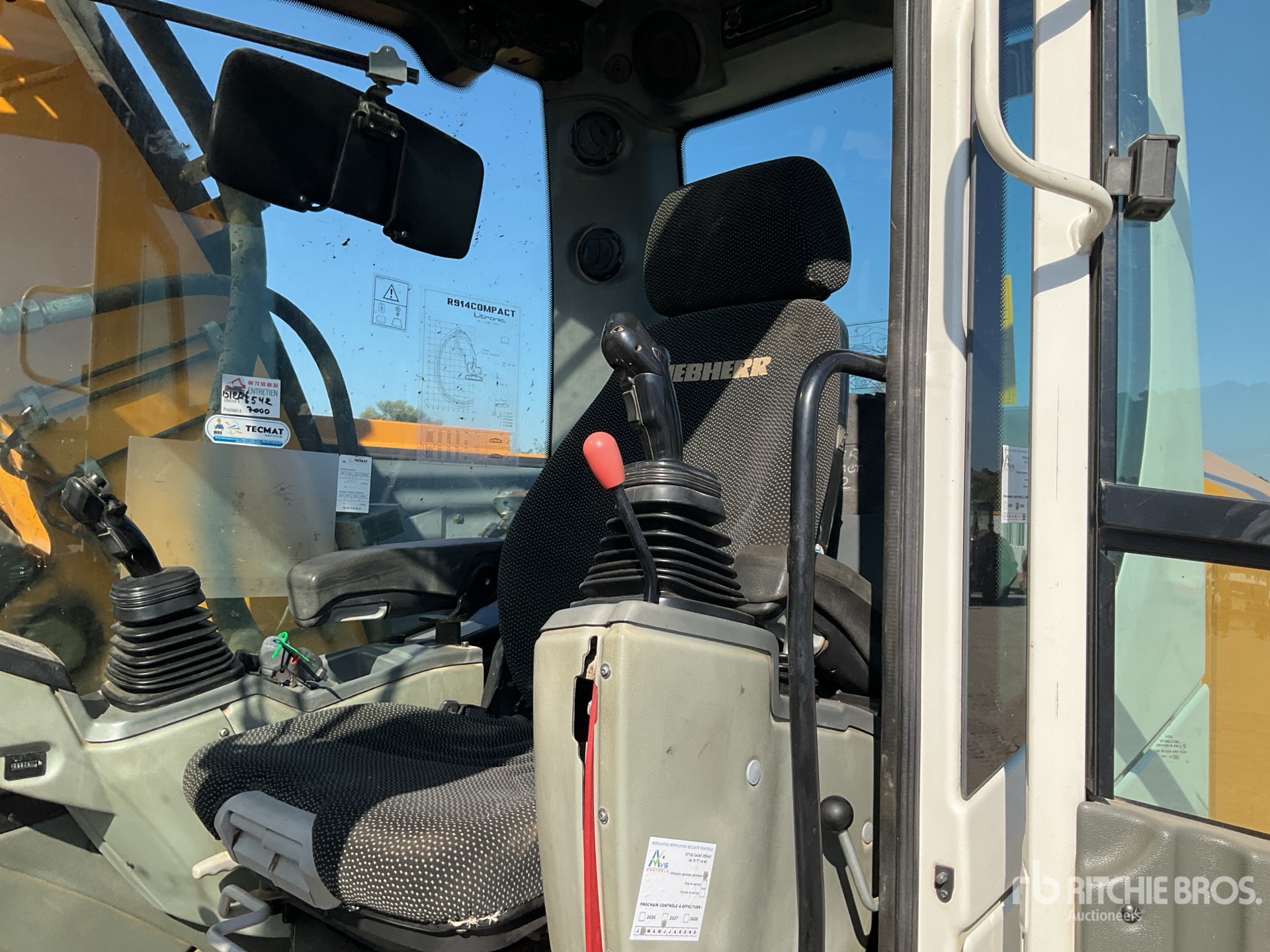 2017 Liebherr R914 COMPACT