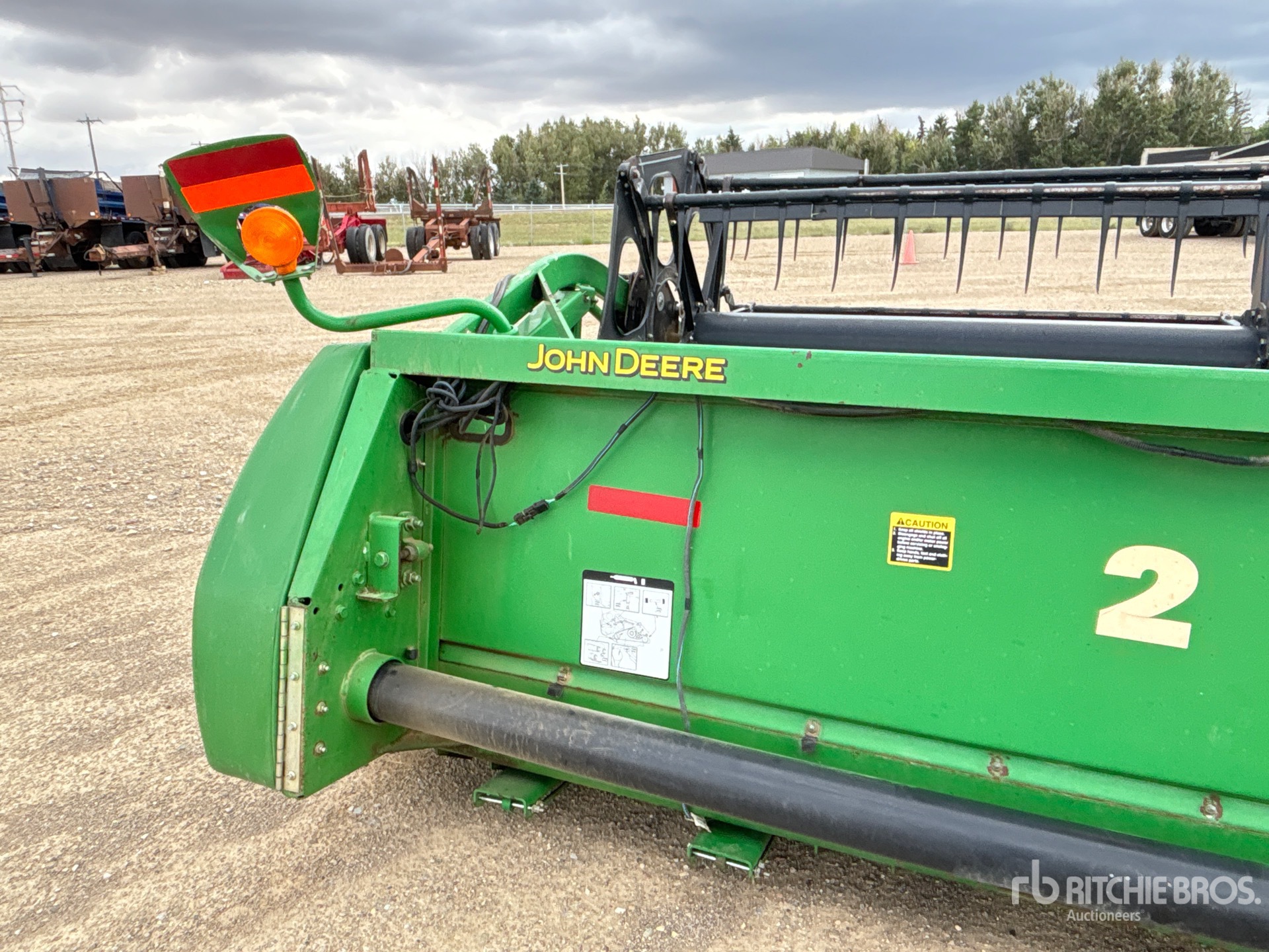 2006 John Deere 630R