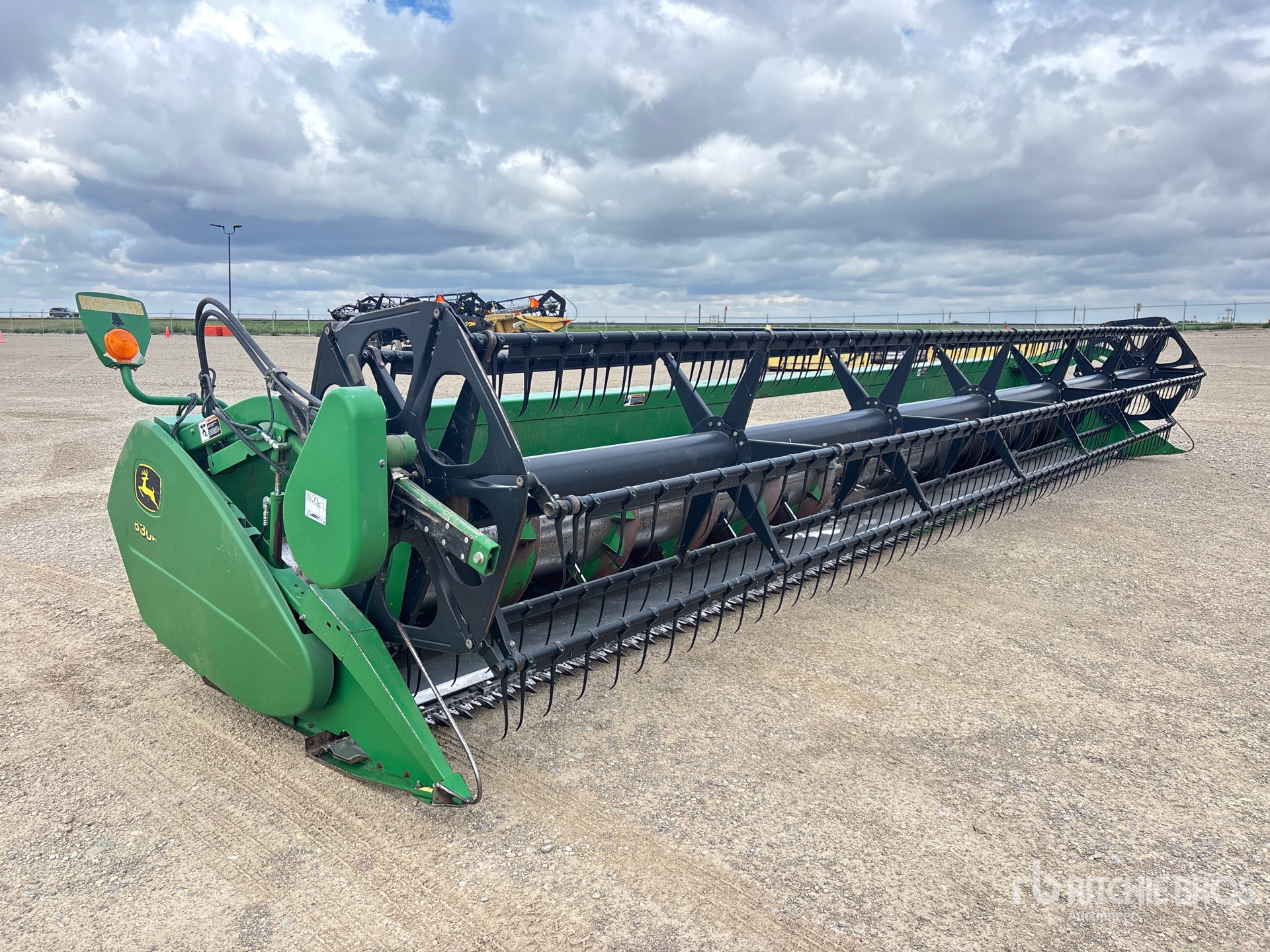 2006 John Deere 630R
