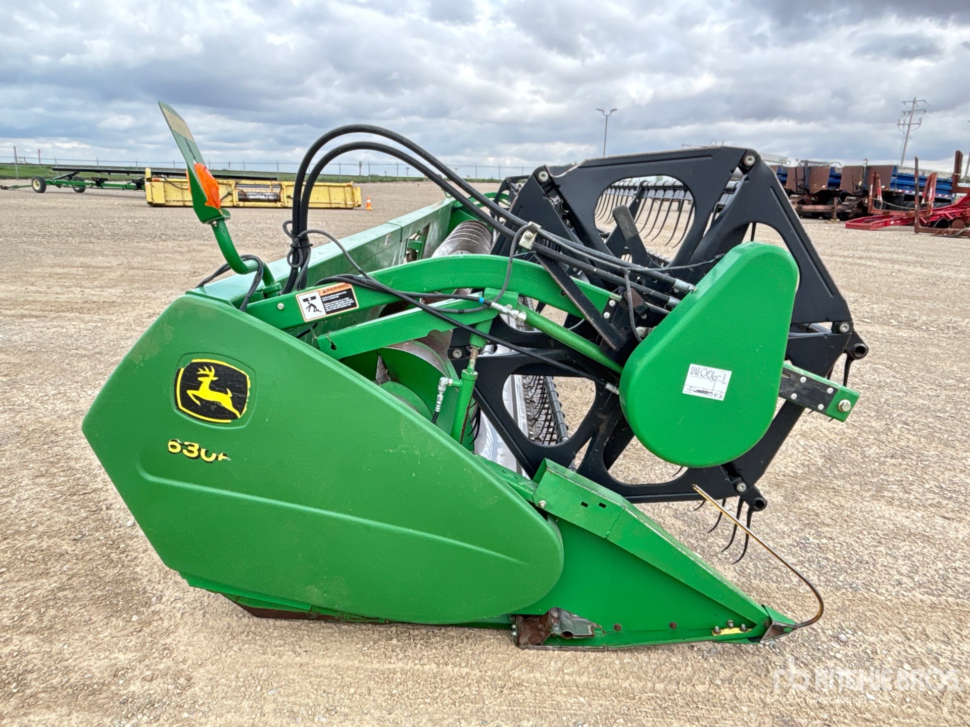 2006 John Deere 630R