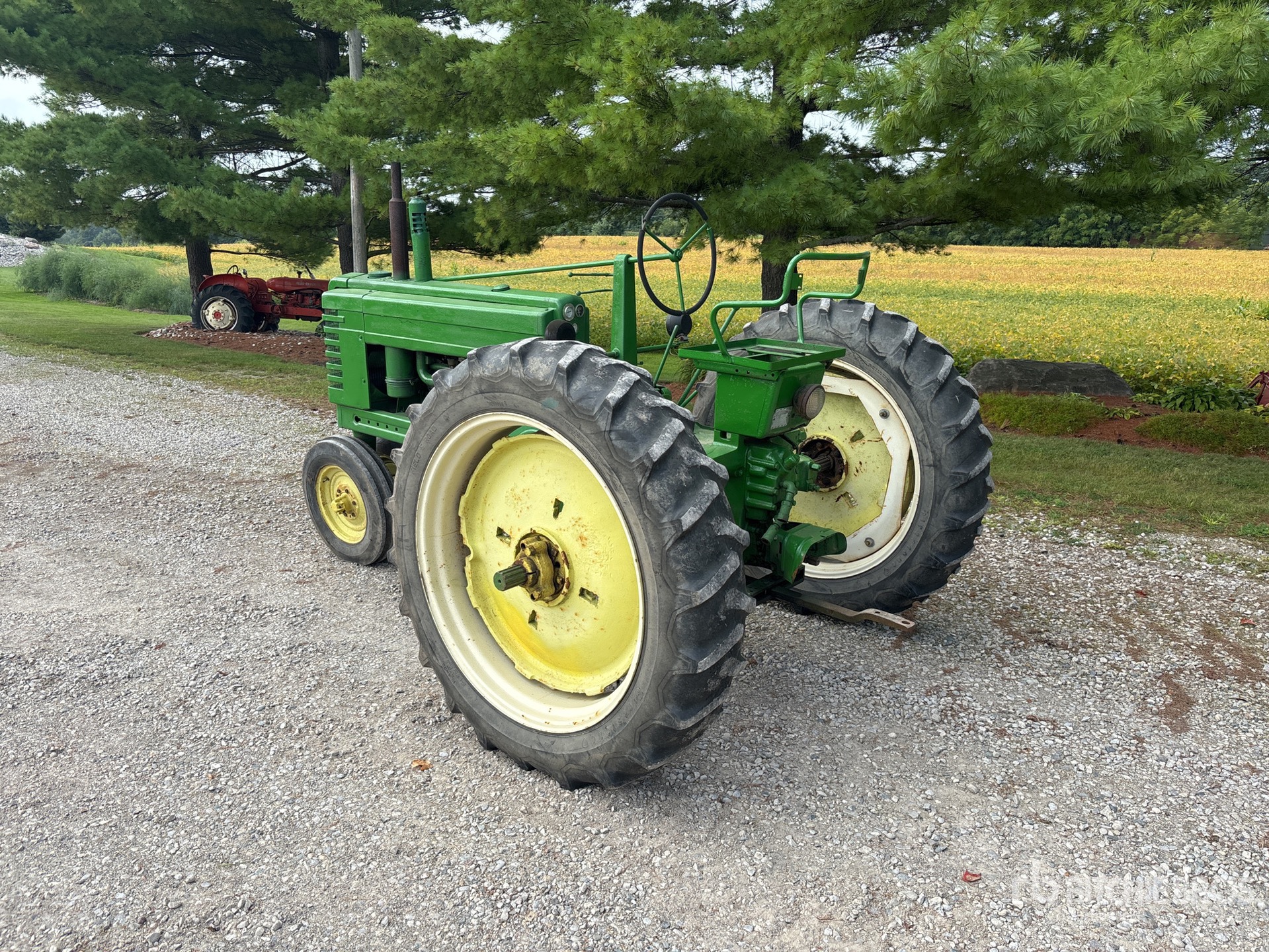 John Deere 2WD NARROW FRONT