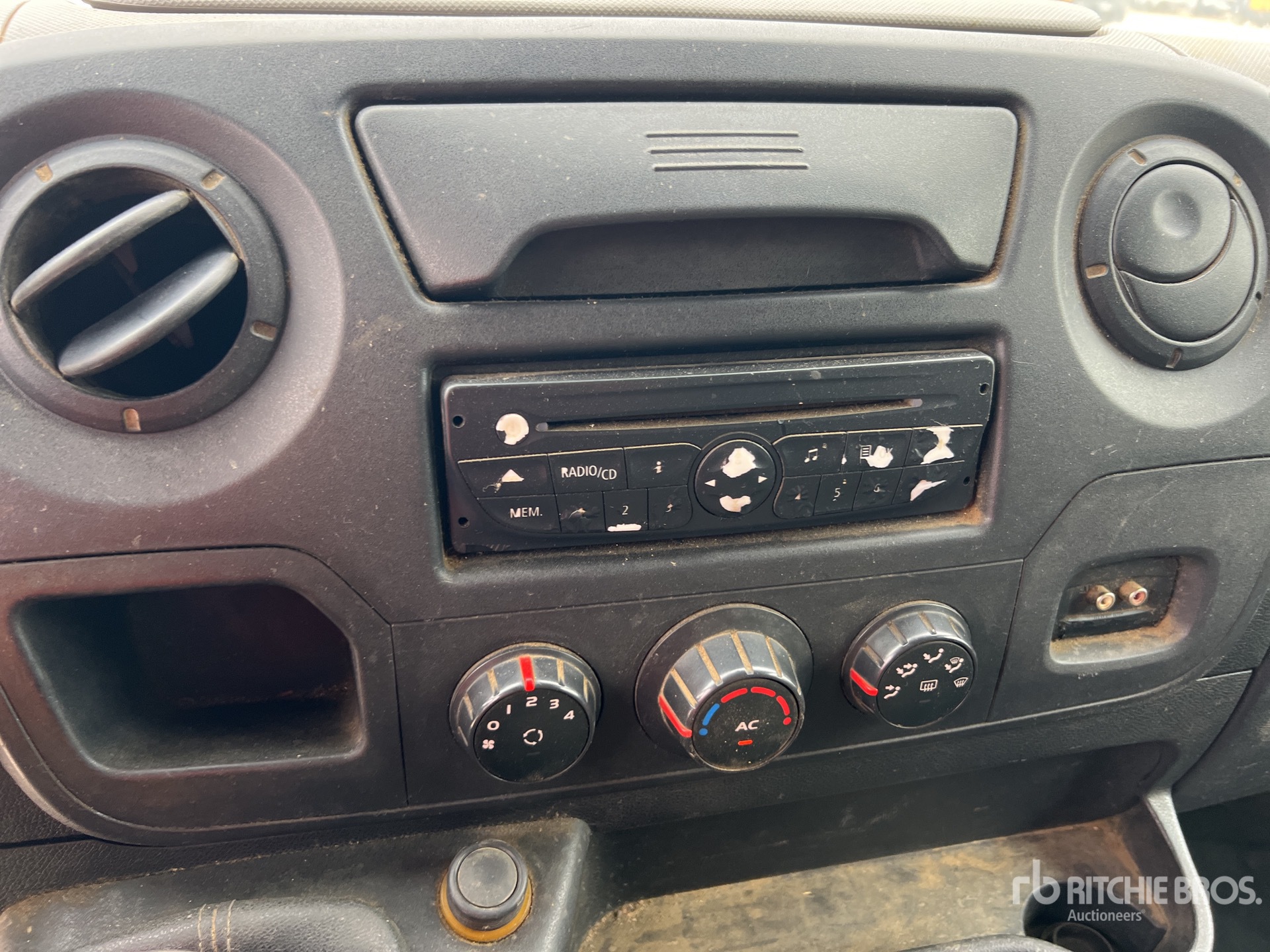 2010 Renault MASTER DCI125