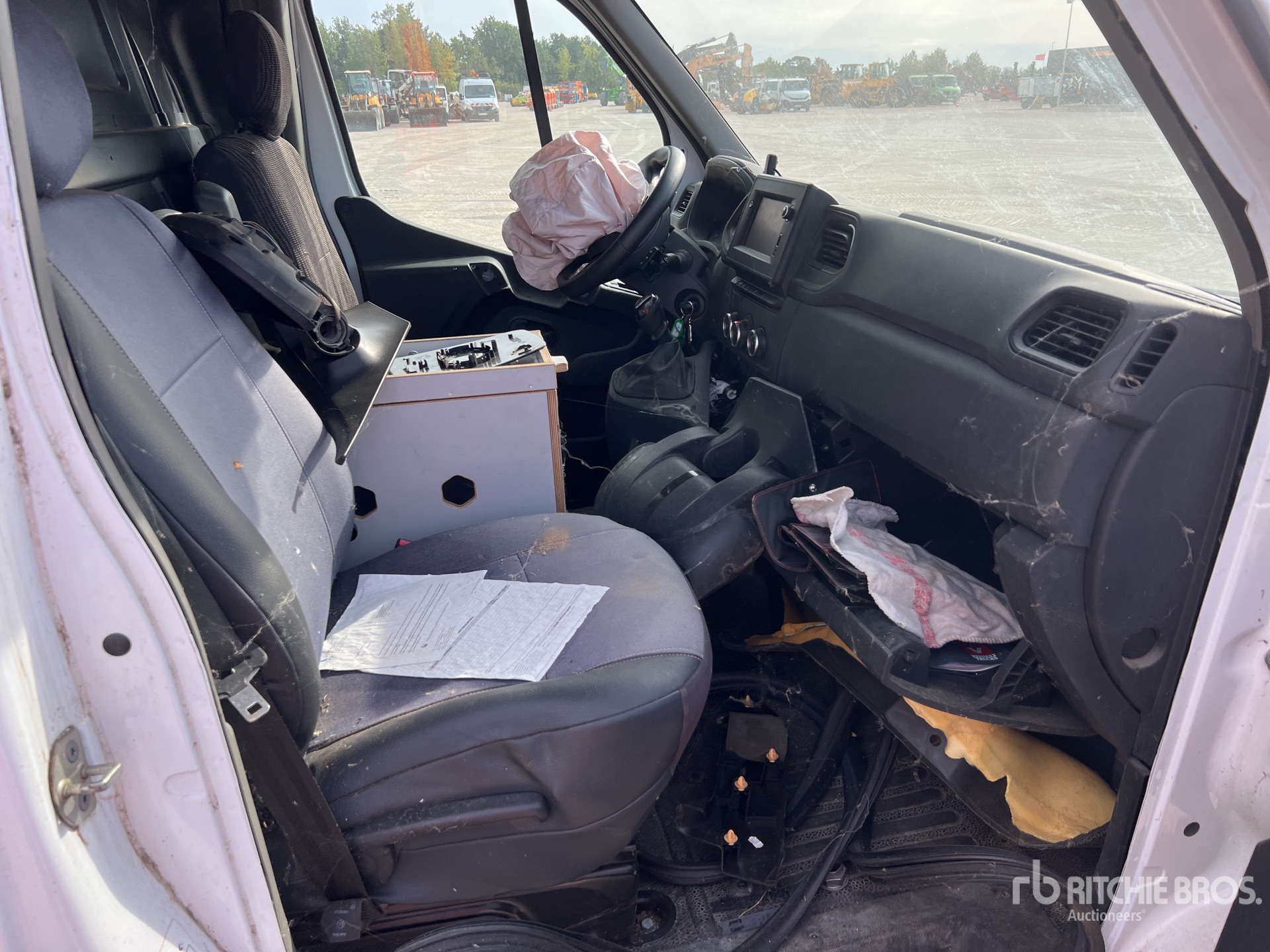 2021 Renault MASTER