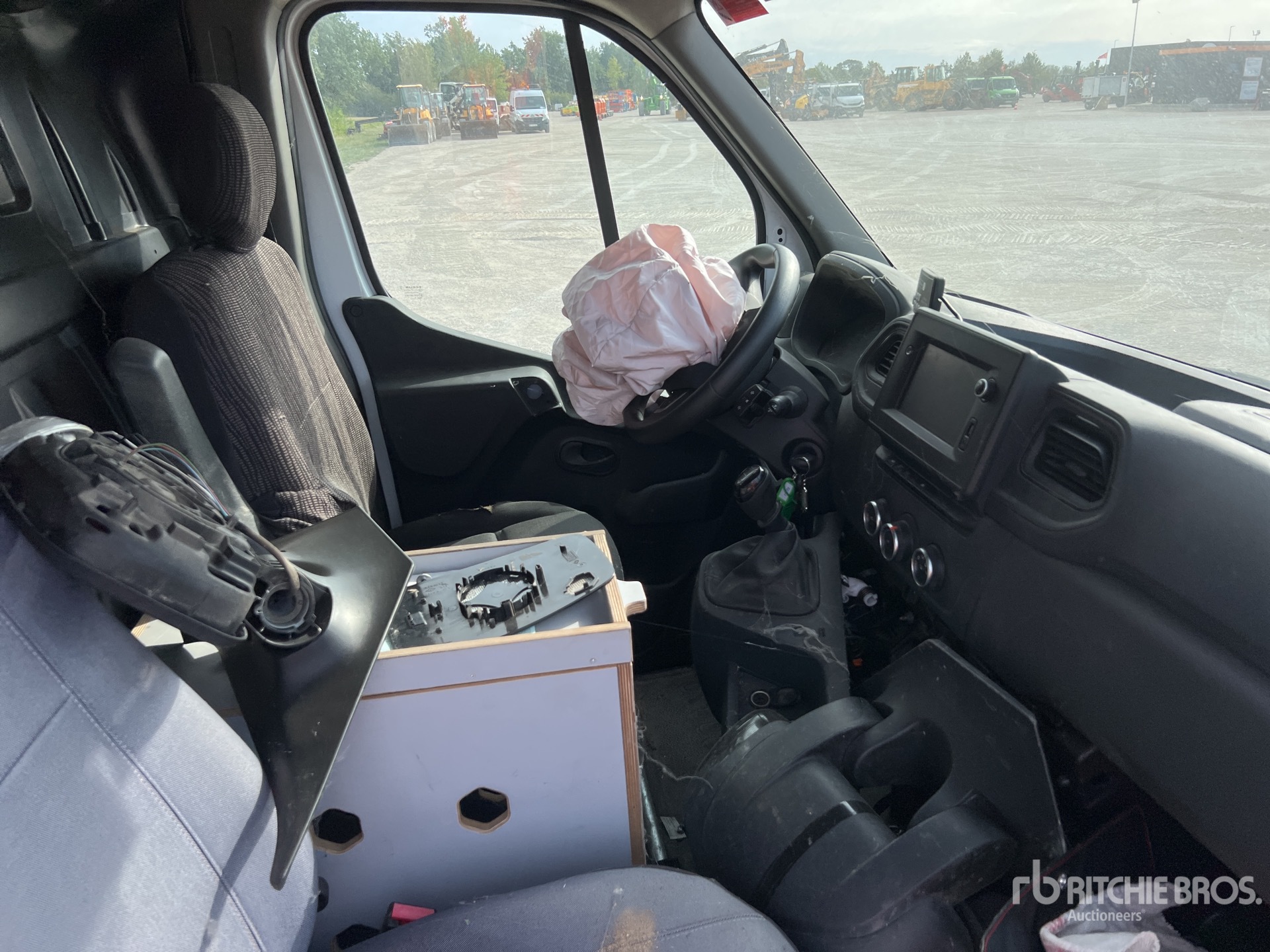 2021 Renault MASTER
