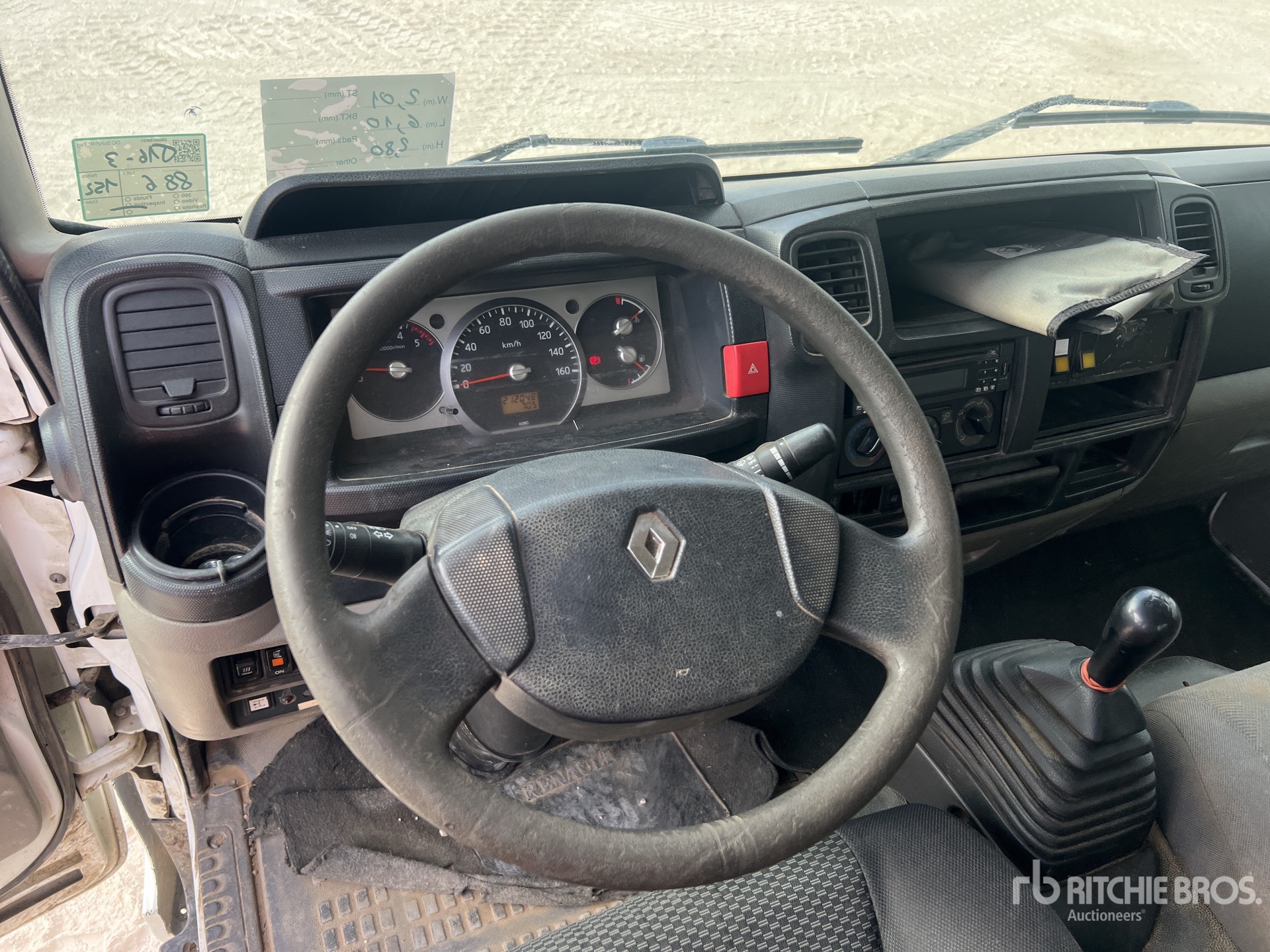 2011 Renault MAXITY 110DXI