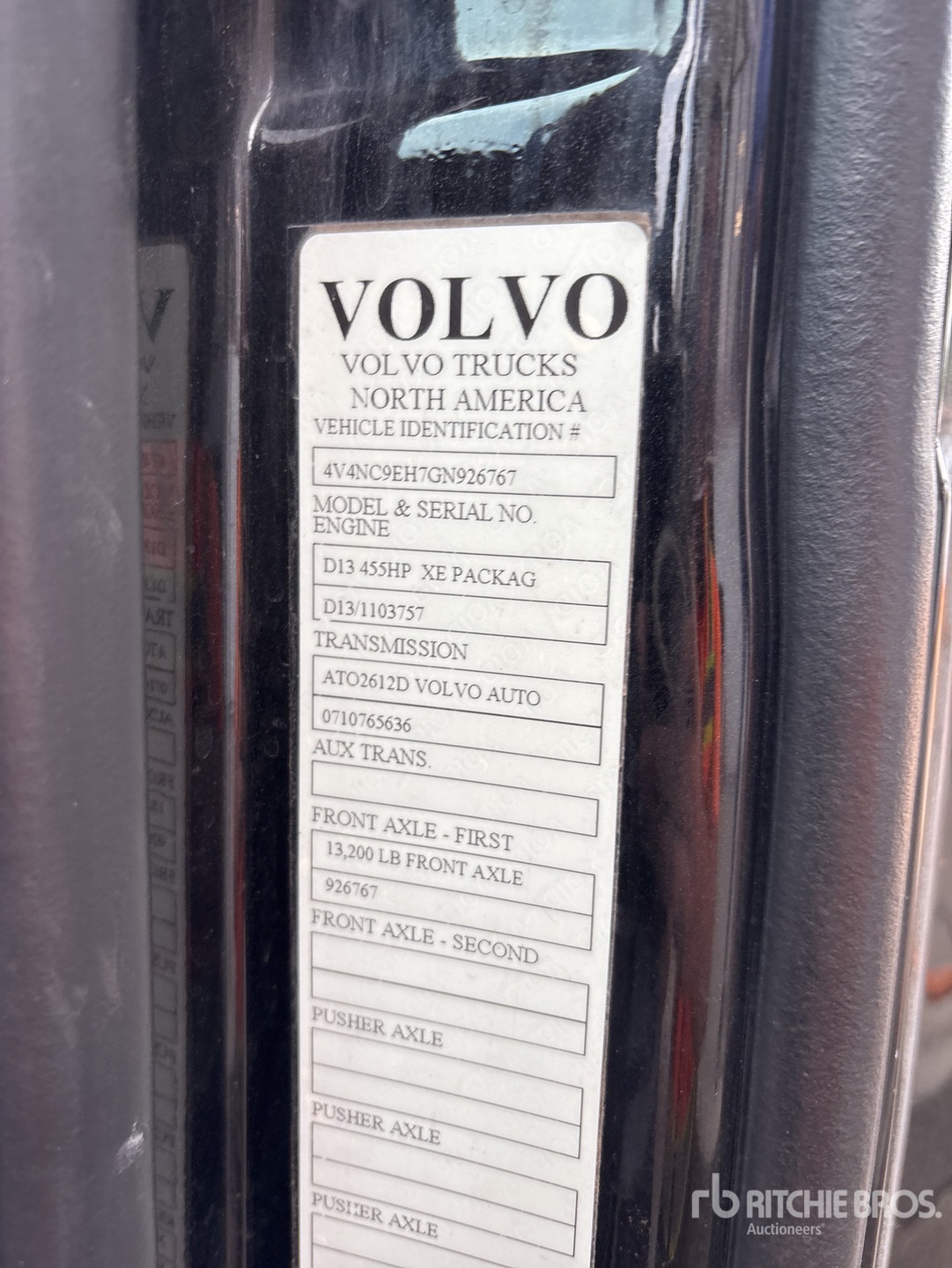 Photo of 2016 Volvo VNL