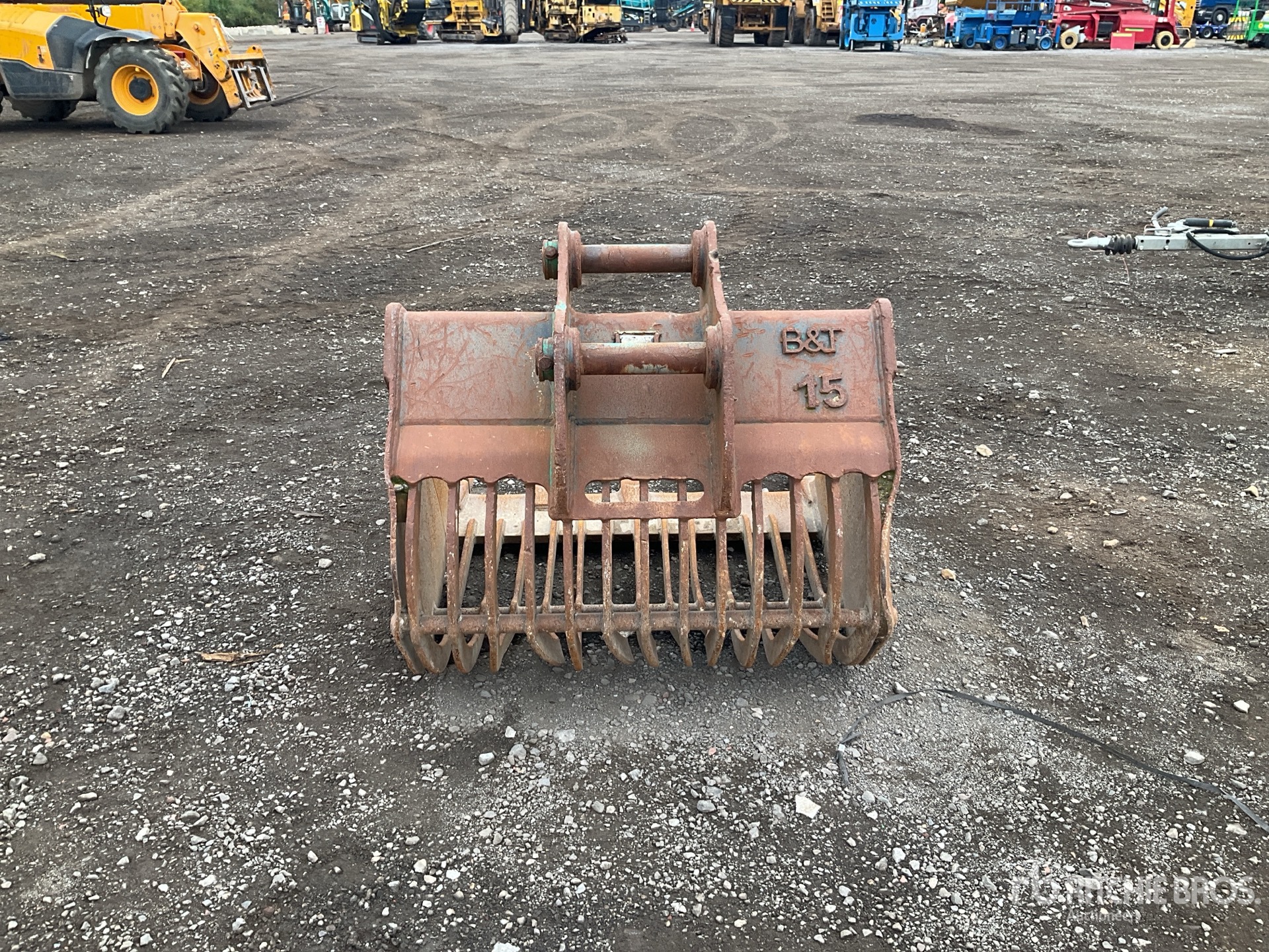 Strickland 1200 mm Skeleton