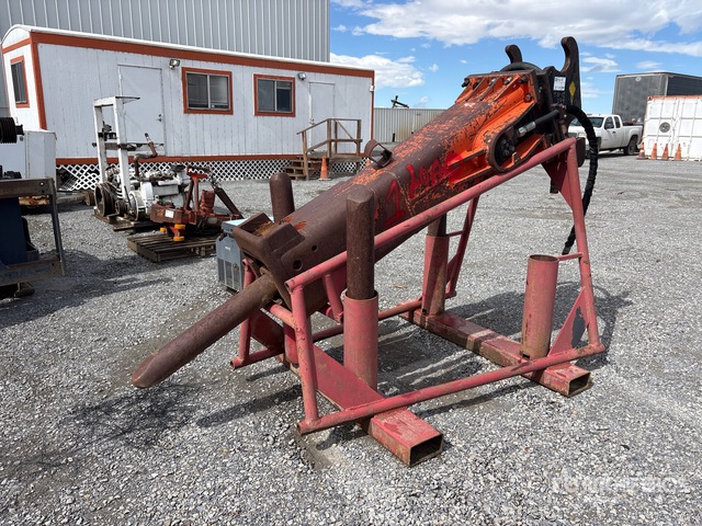 Hydraulic Breaker
