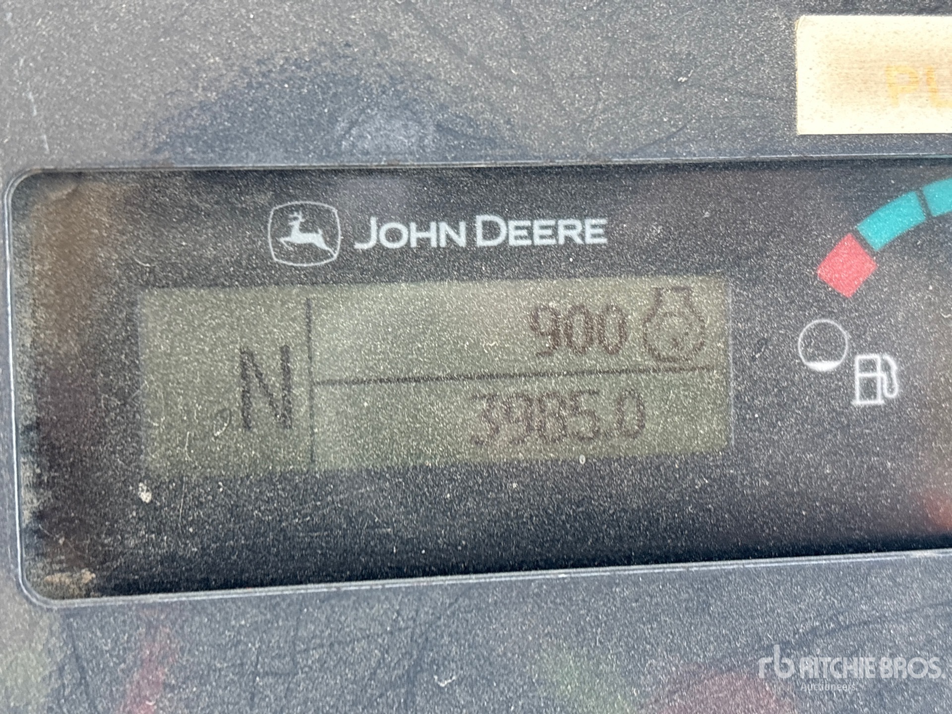 2019 John Deere 210L