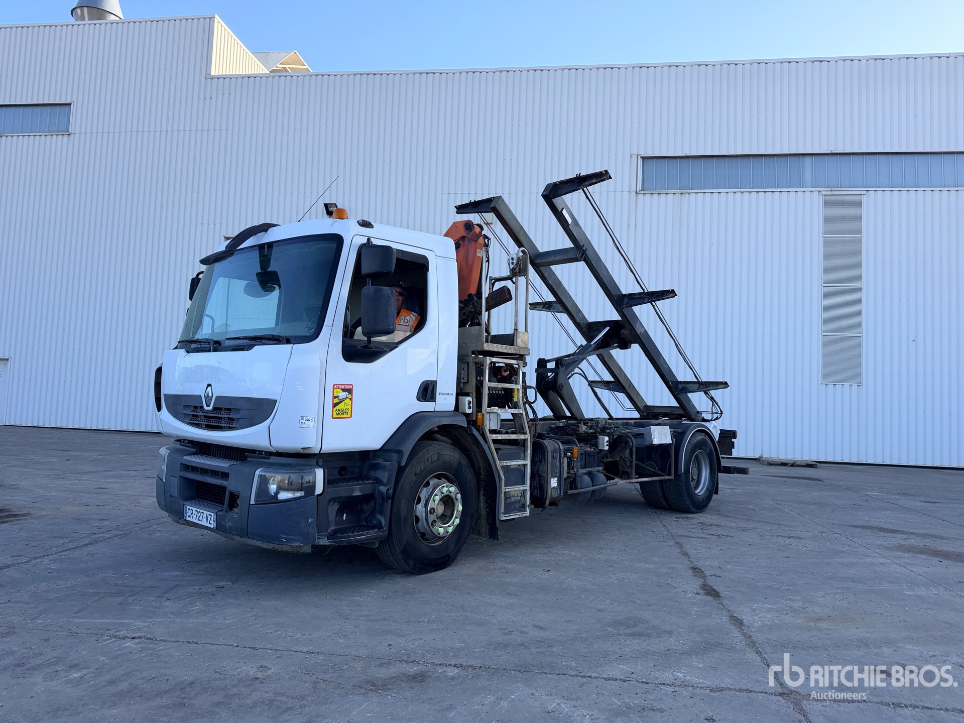 2008 Renault PREMIUM