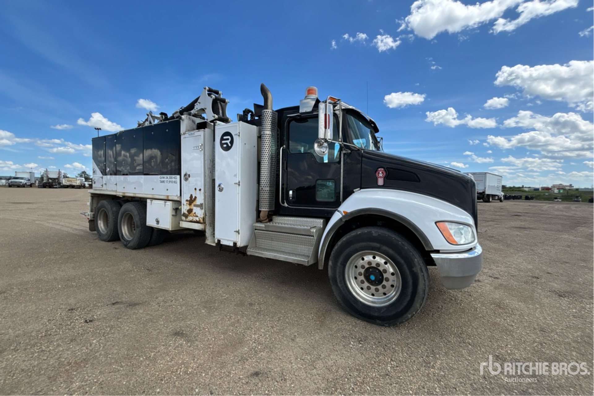 2018 Kenworth T300