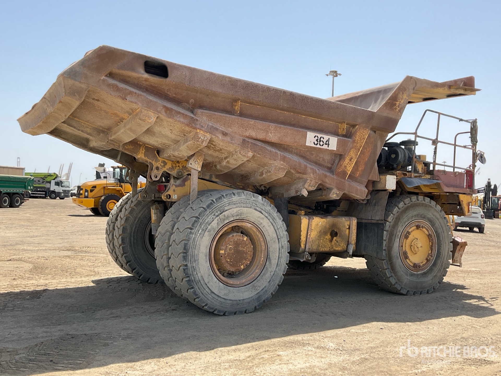 2007 Komatsu HD325