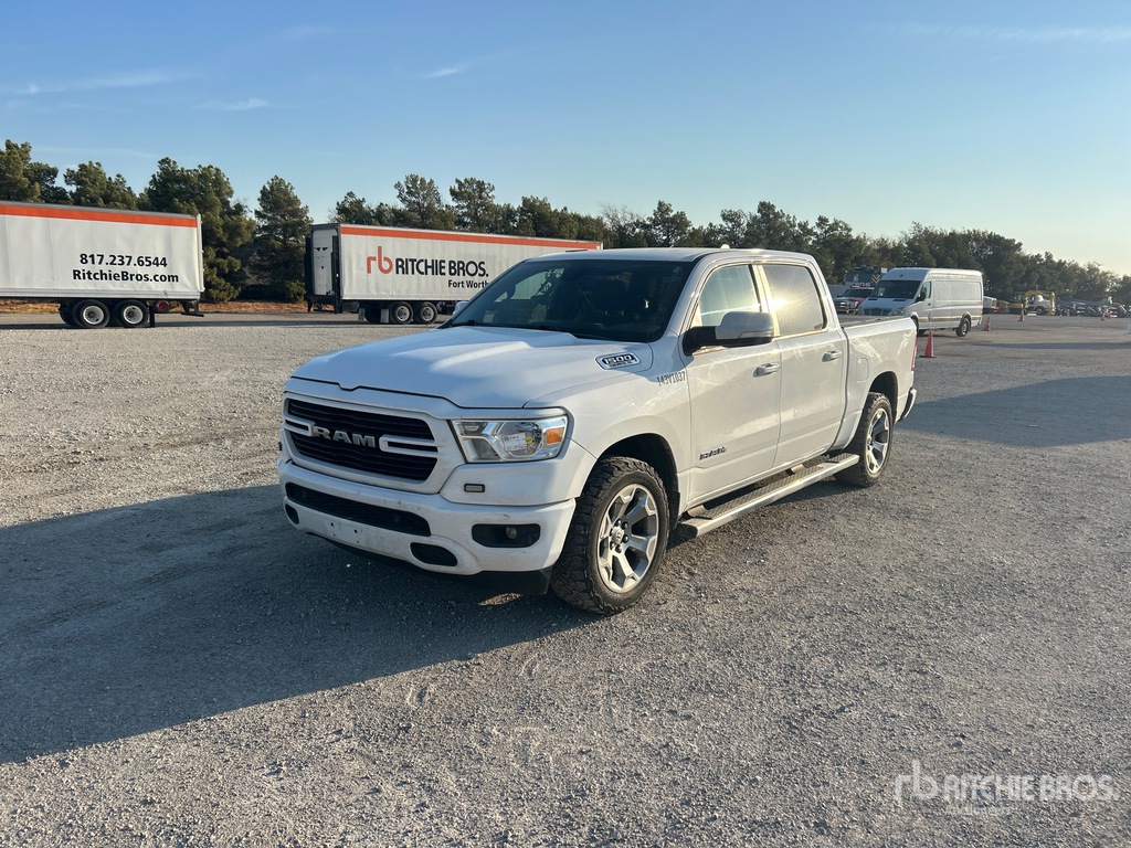 General Appearance with Featured Photo
