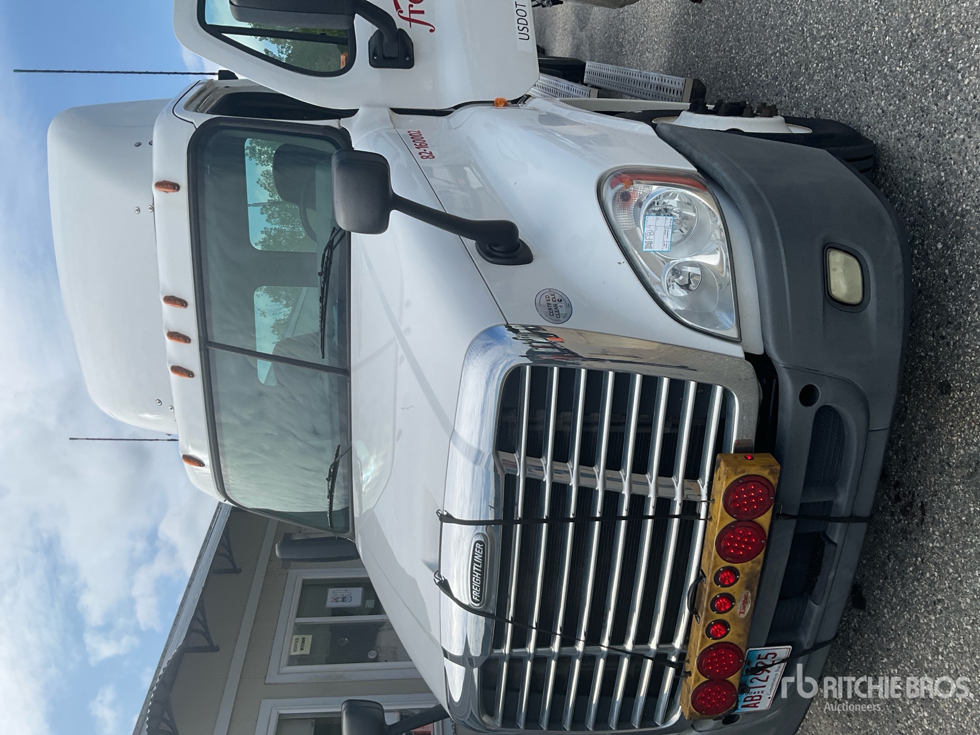 2016 Freightliner CASCADIA 125