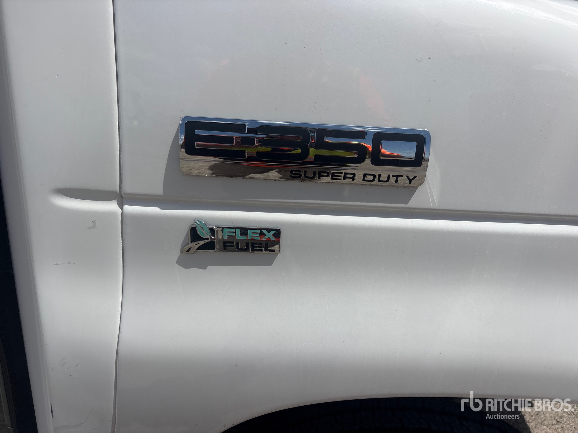 2013 Ford E-350