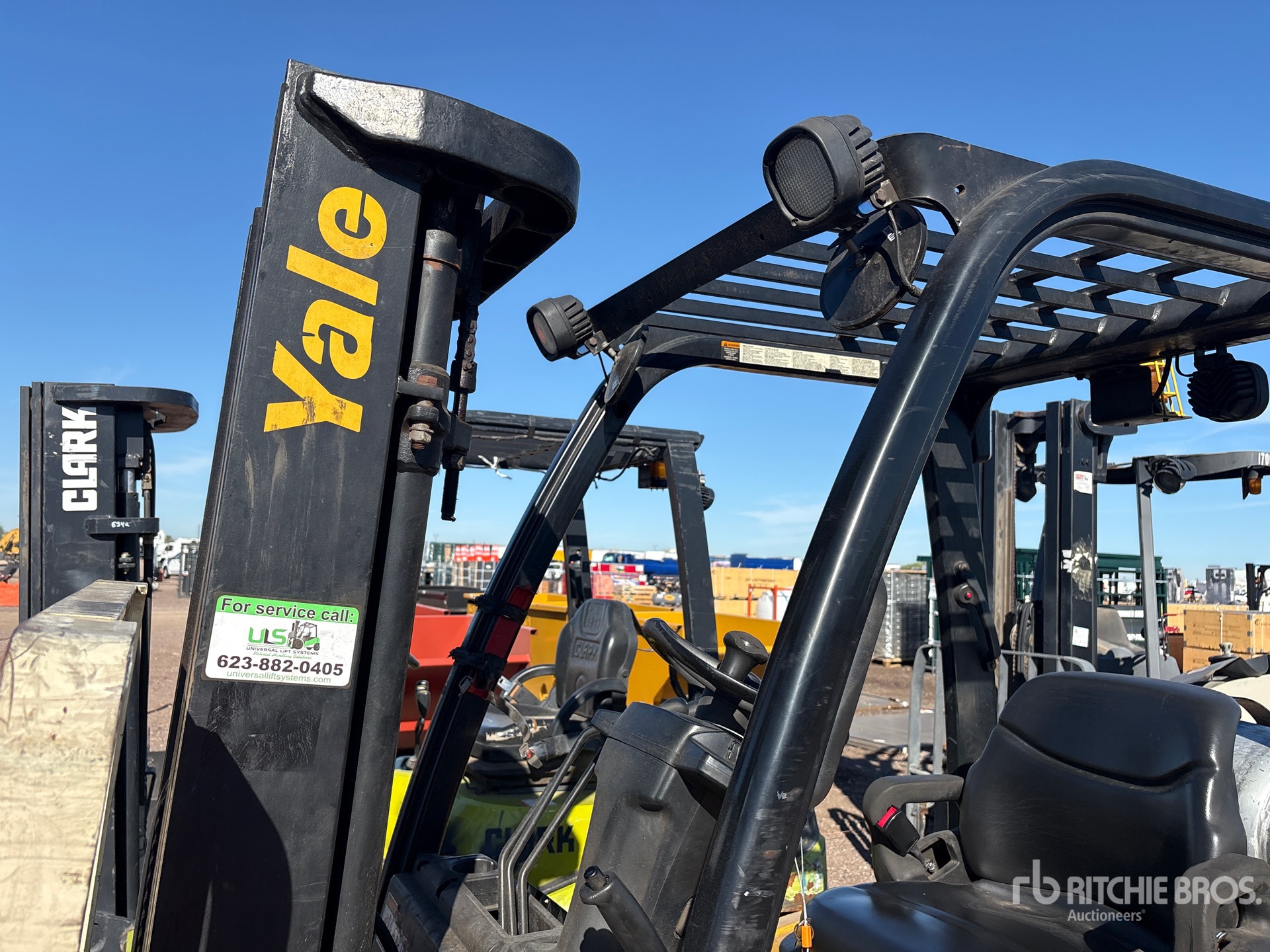 2013 Yale 3800 LB