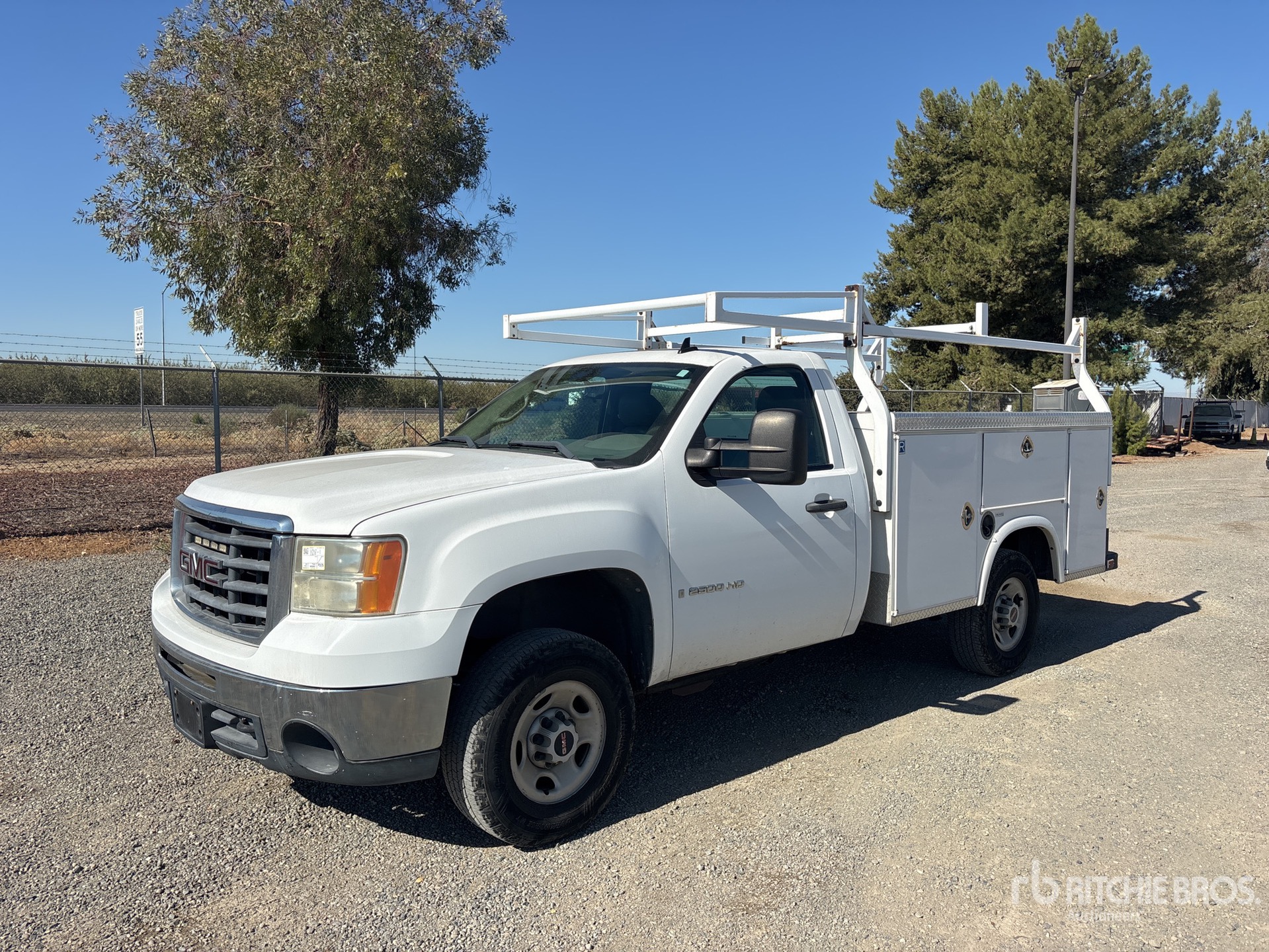 2009 GMC SIERRA 2500HD