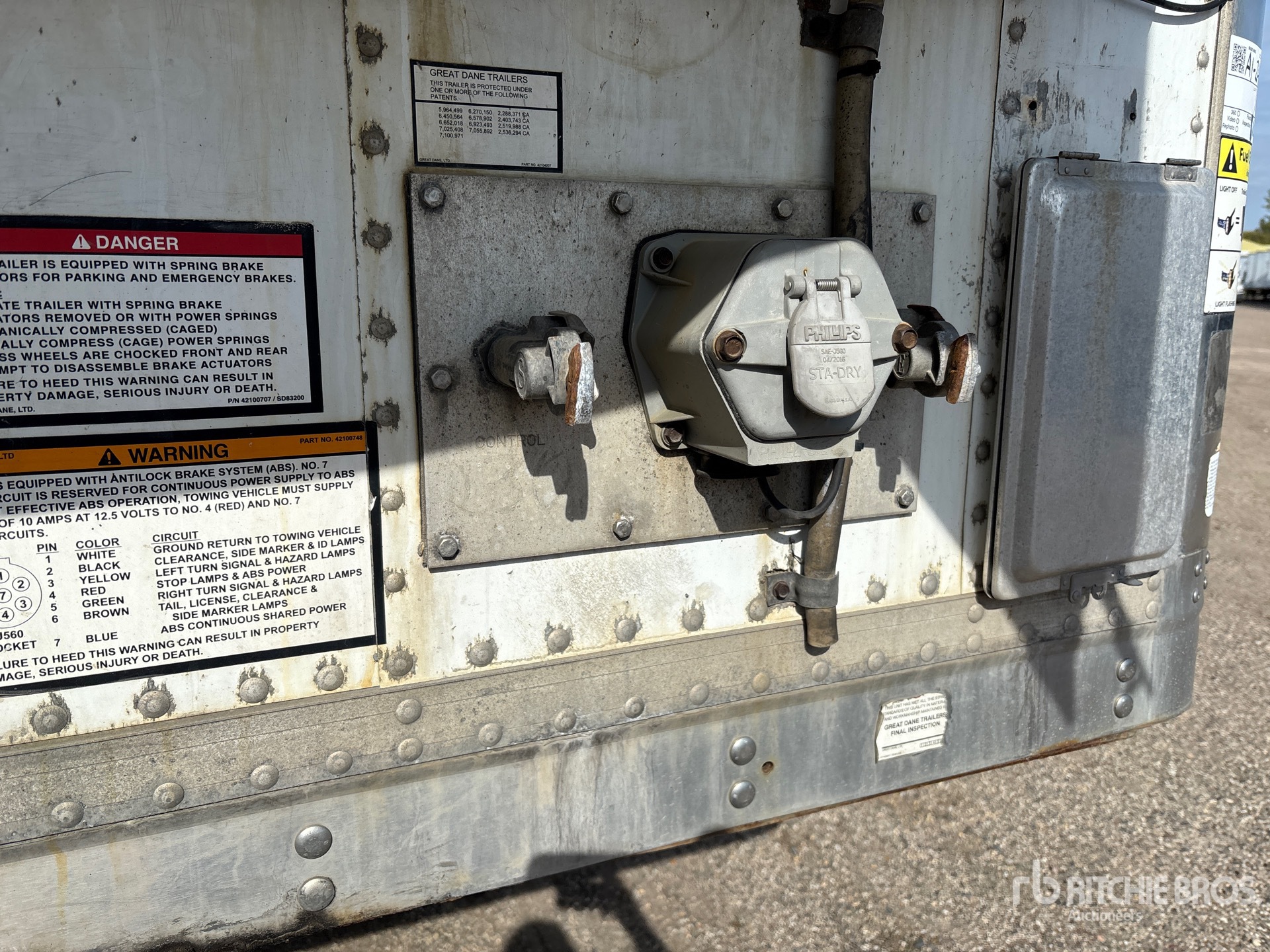 2015 Great Dane ESS-1114-11053