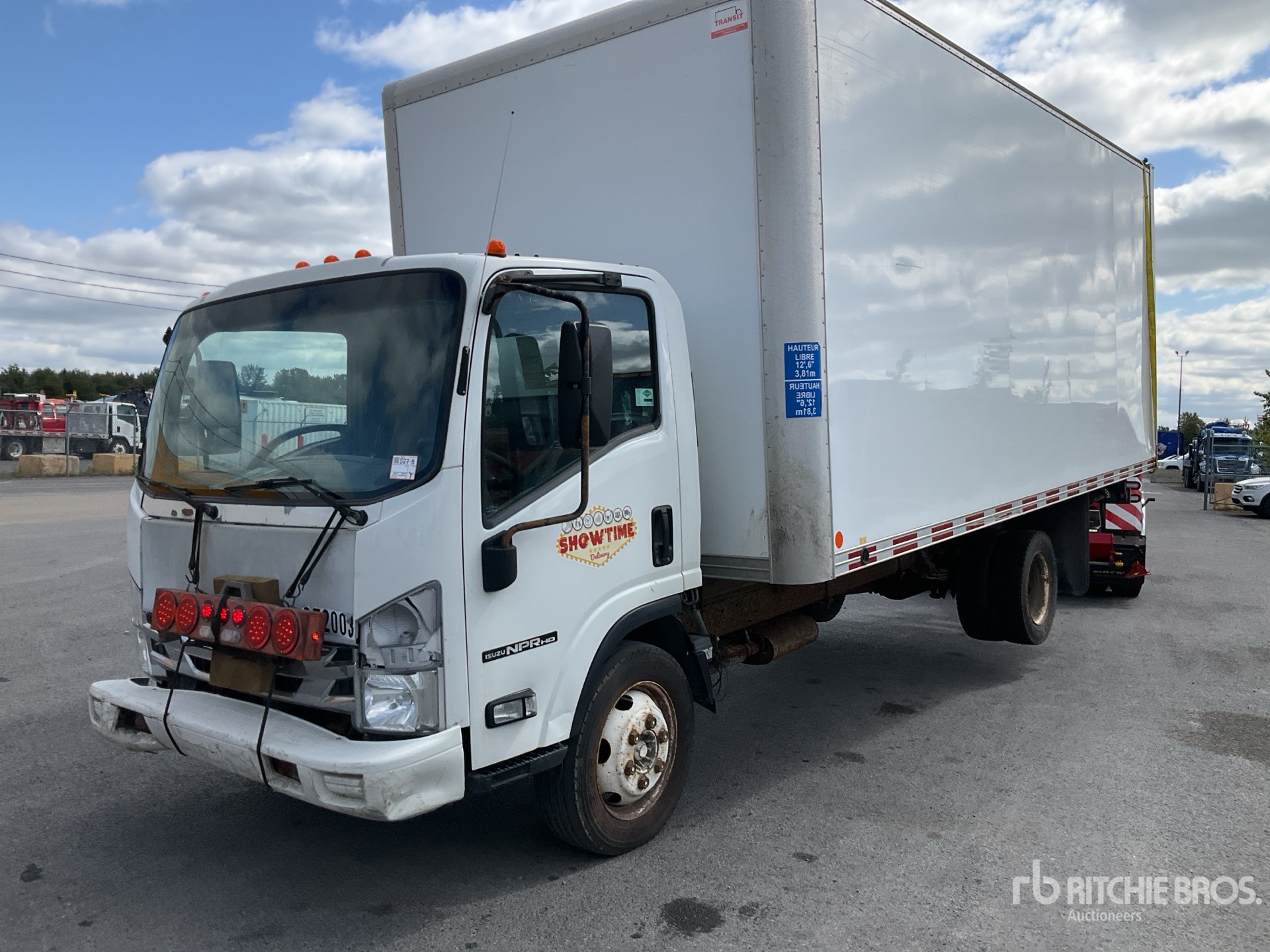 2018 Isuzu NPR HD