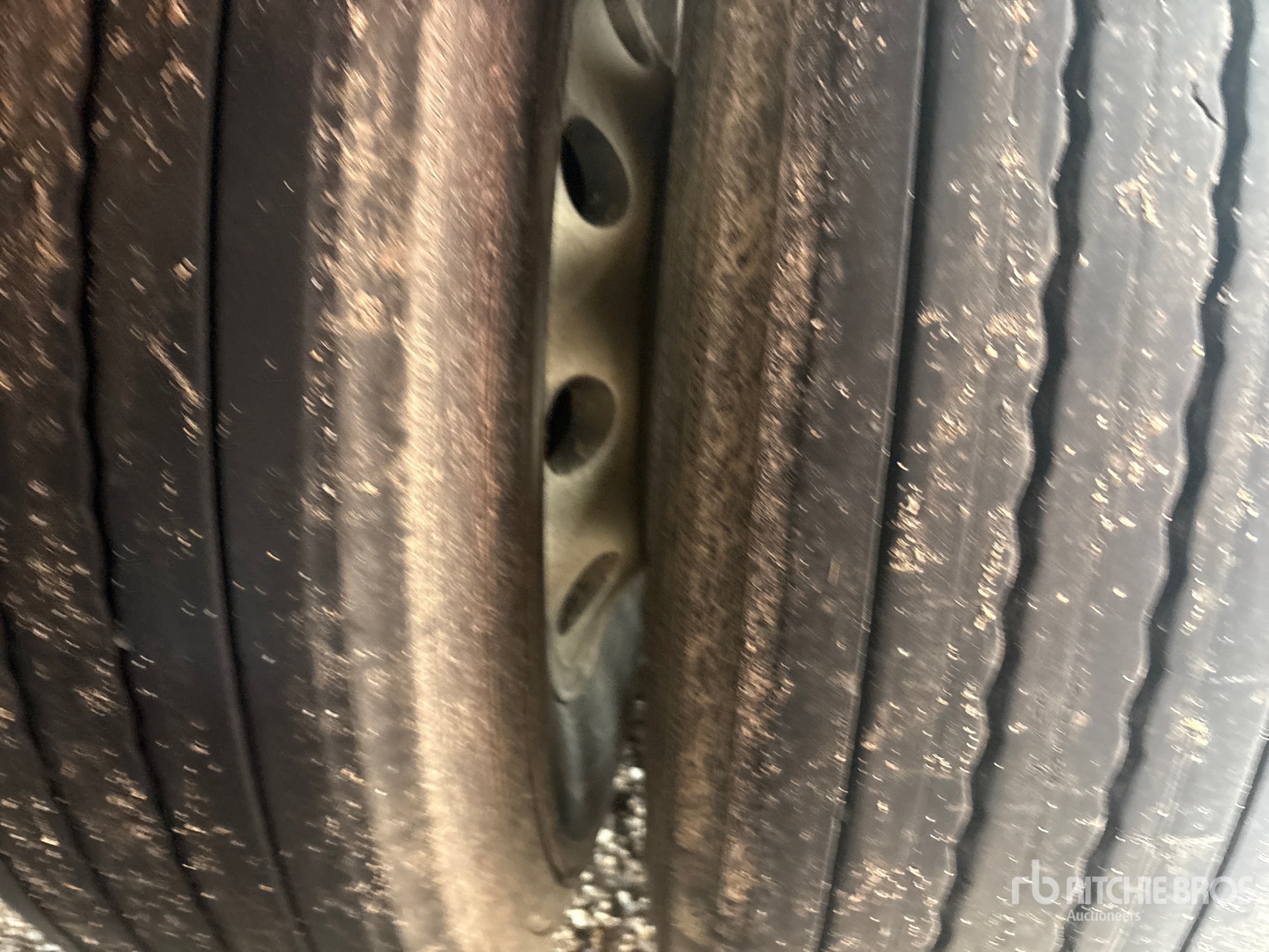 2014 Utility VS2RA