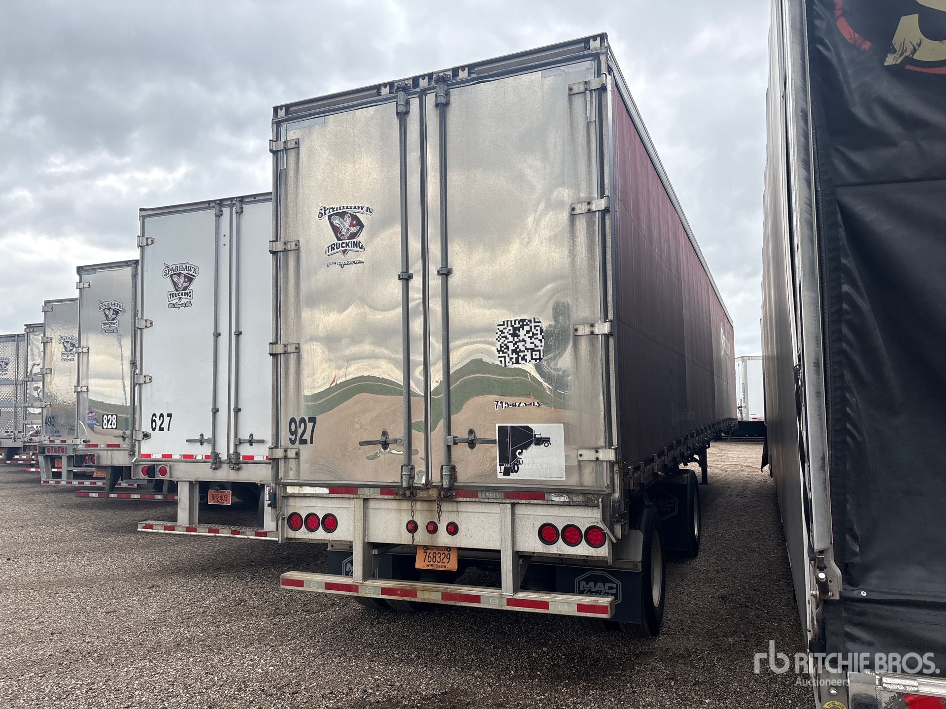 2020 Mac 53 ft T/A Spread Axle