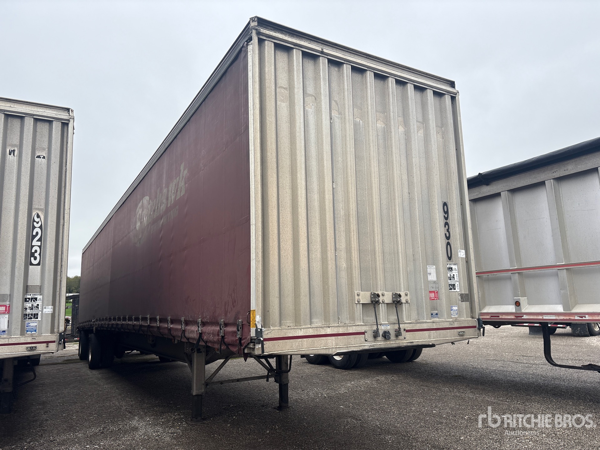2020 Mac 53 ft T/A