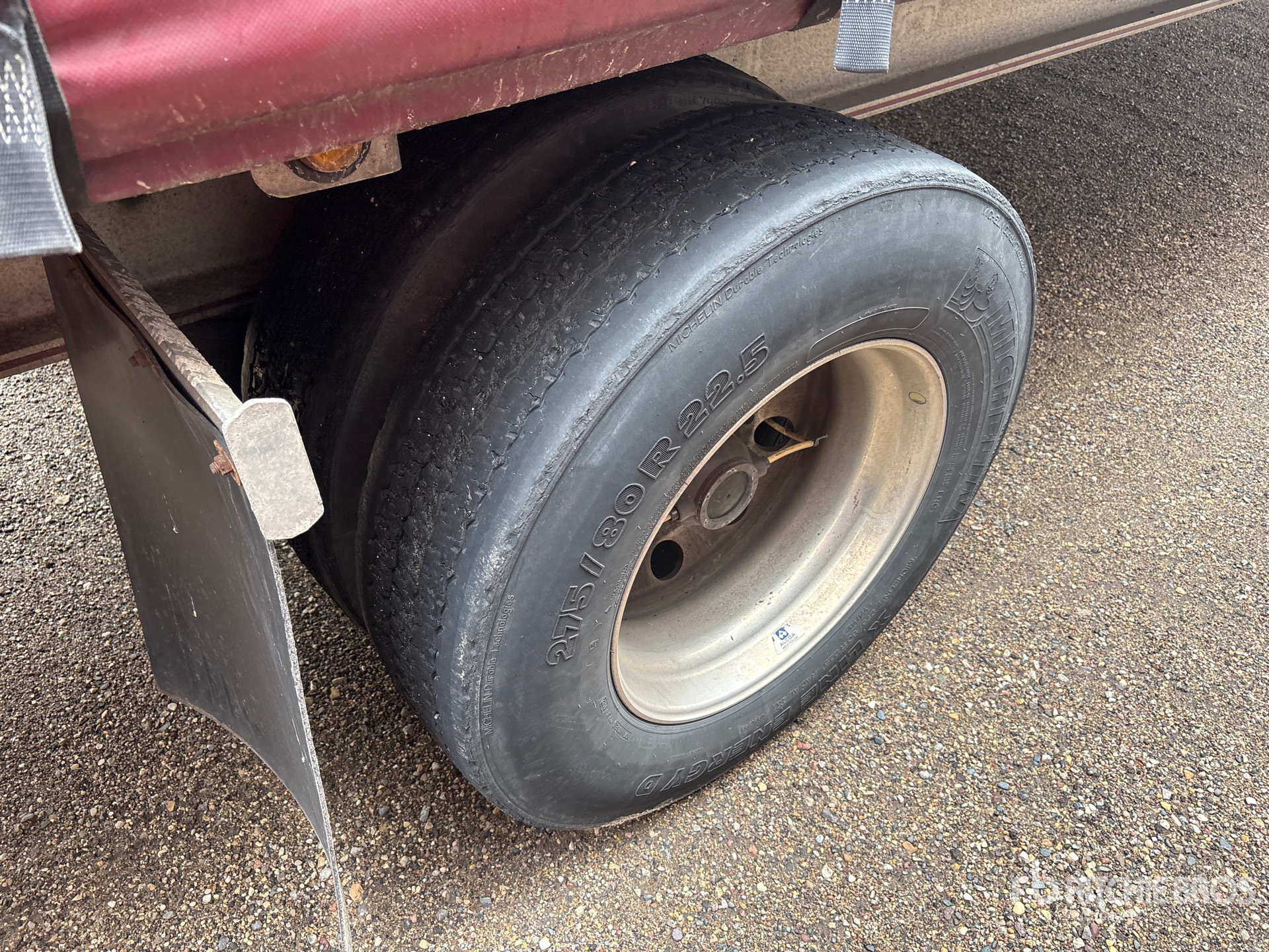 2020 Mac 53 ft T/A Spread Axle