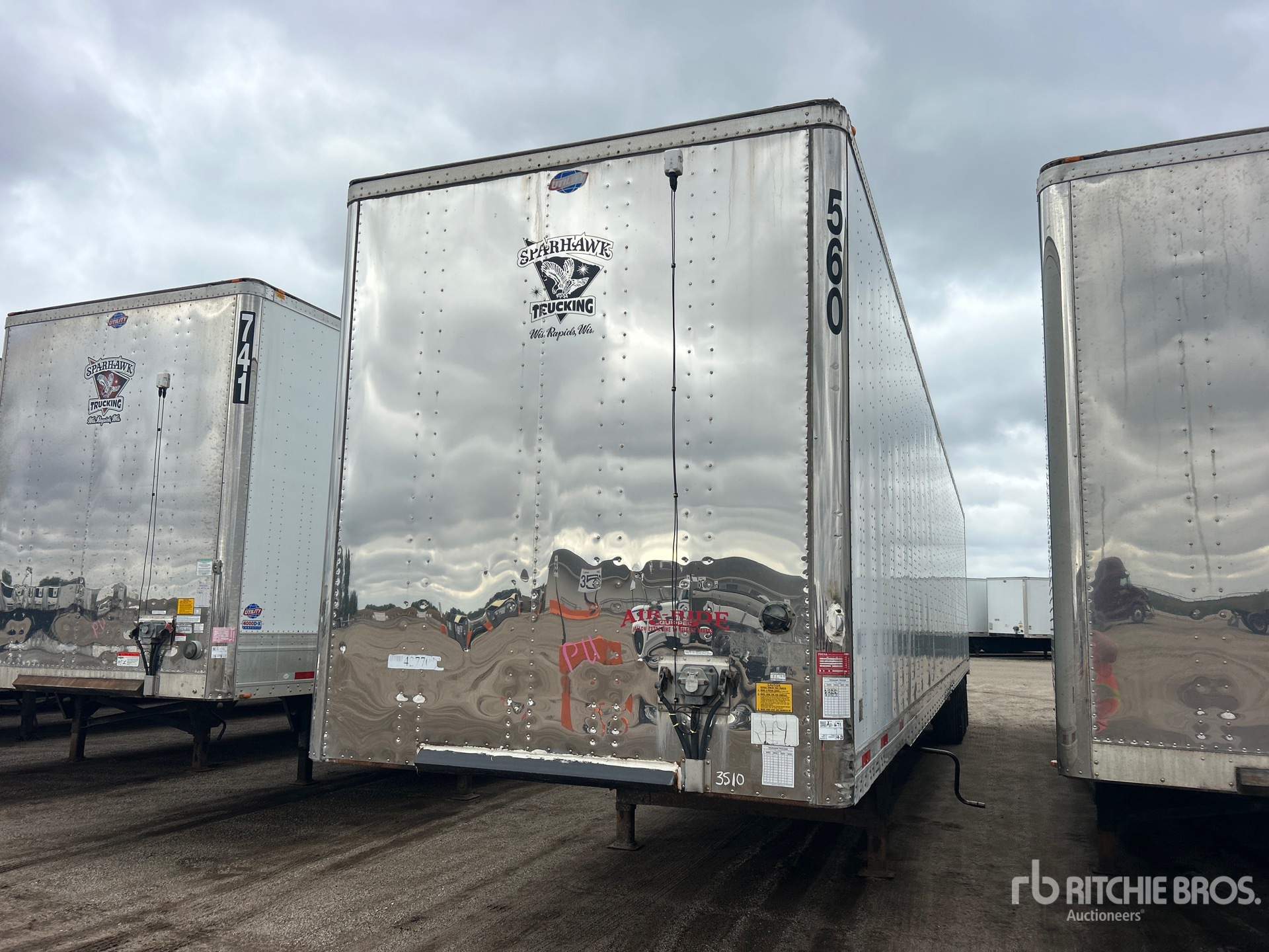 2013 Utility 53 ft x 102 in T/A