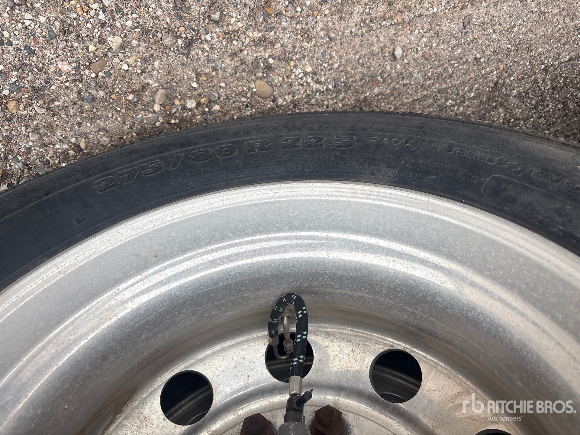 2021 Mac 48 ft T/A Spread Axle