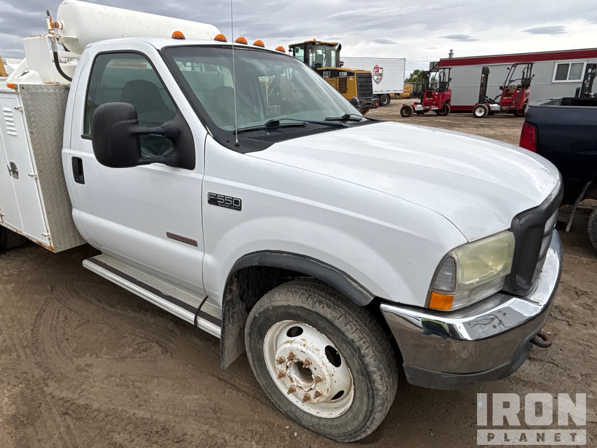 2004 Ford F-550