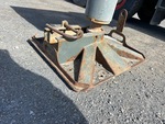 Crane Superstructure with Outrigger Pads