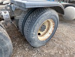 4 Underbody - Truck with Right Front Drive Tires