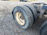 4 Underbody - Truck with Right Rear Drive Tires