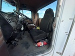 4 Transmision with Seats/armrests