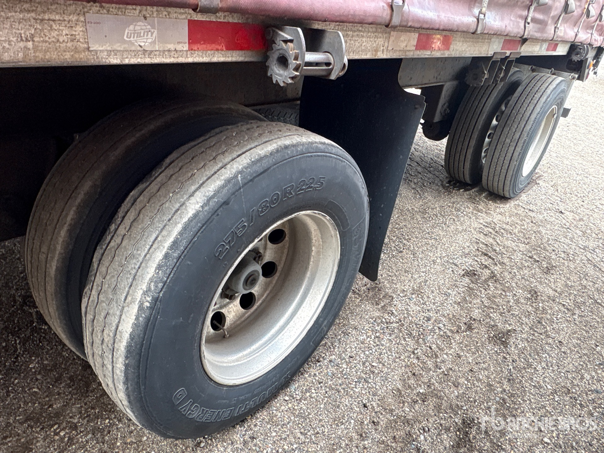 2008 Utility 50 ft T/A Spread Axle