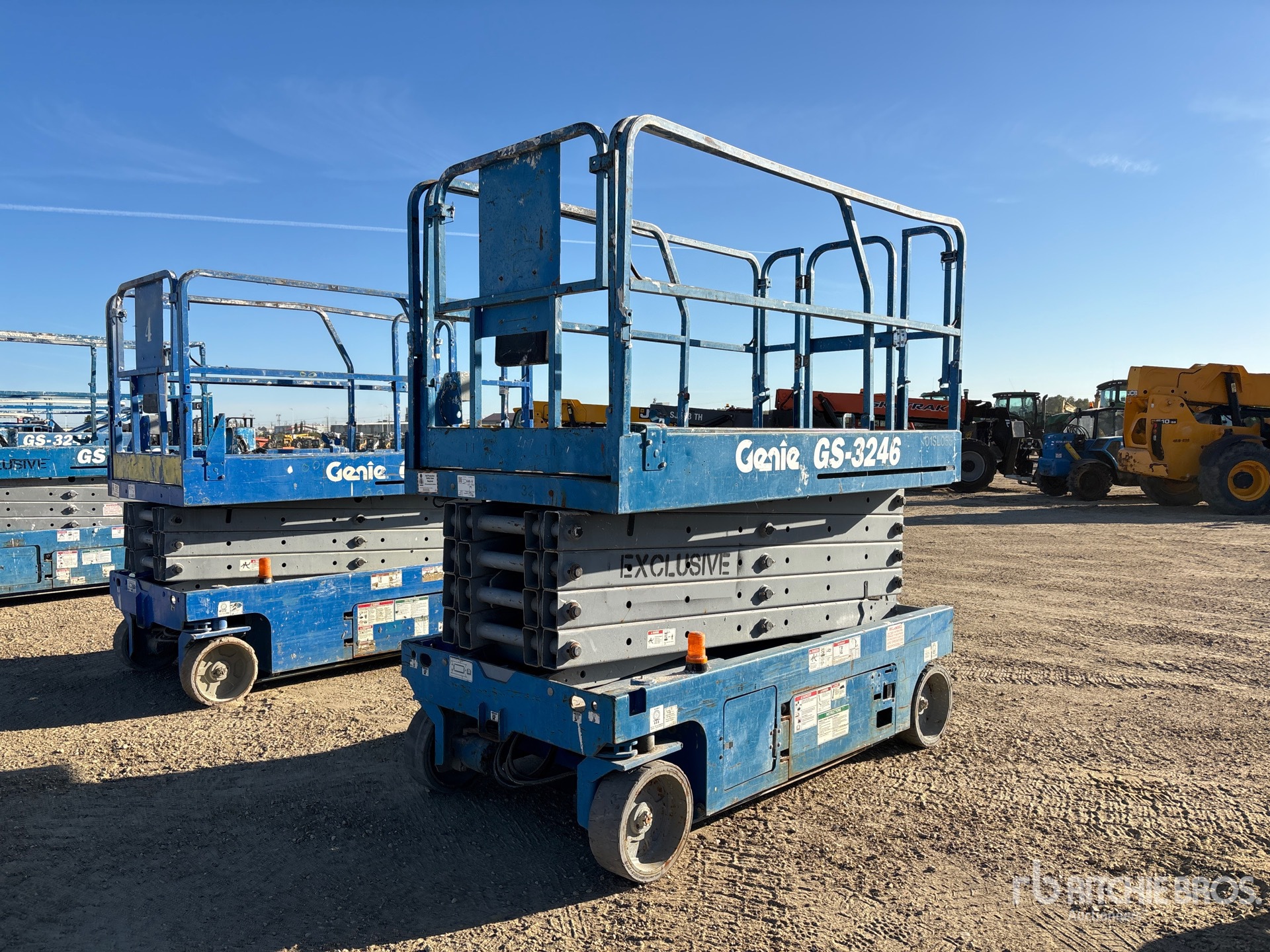 2012 Genie GS3246