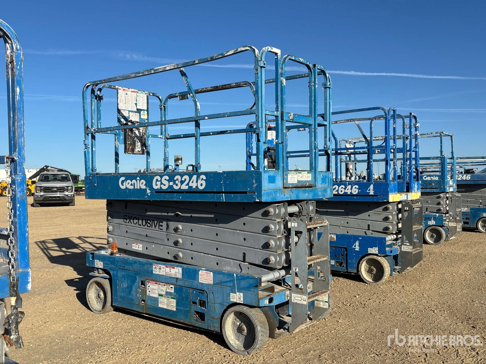 2012 Genie GS3246
