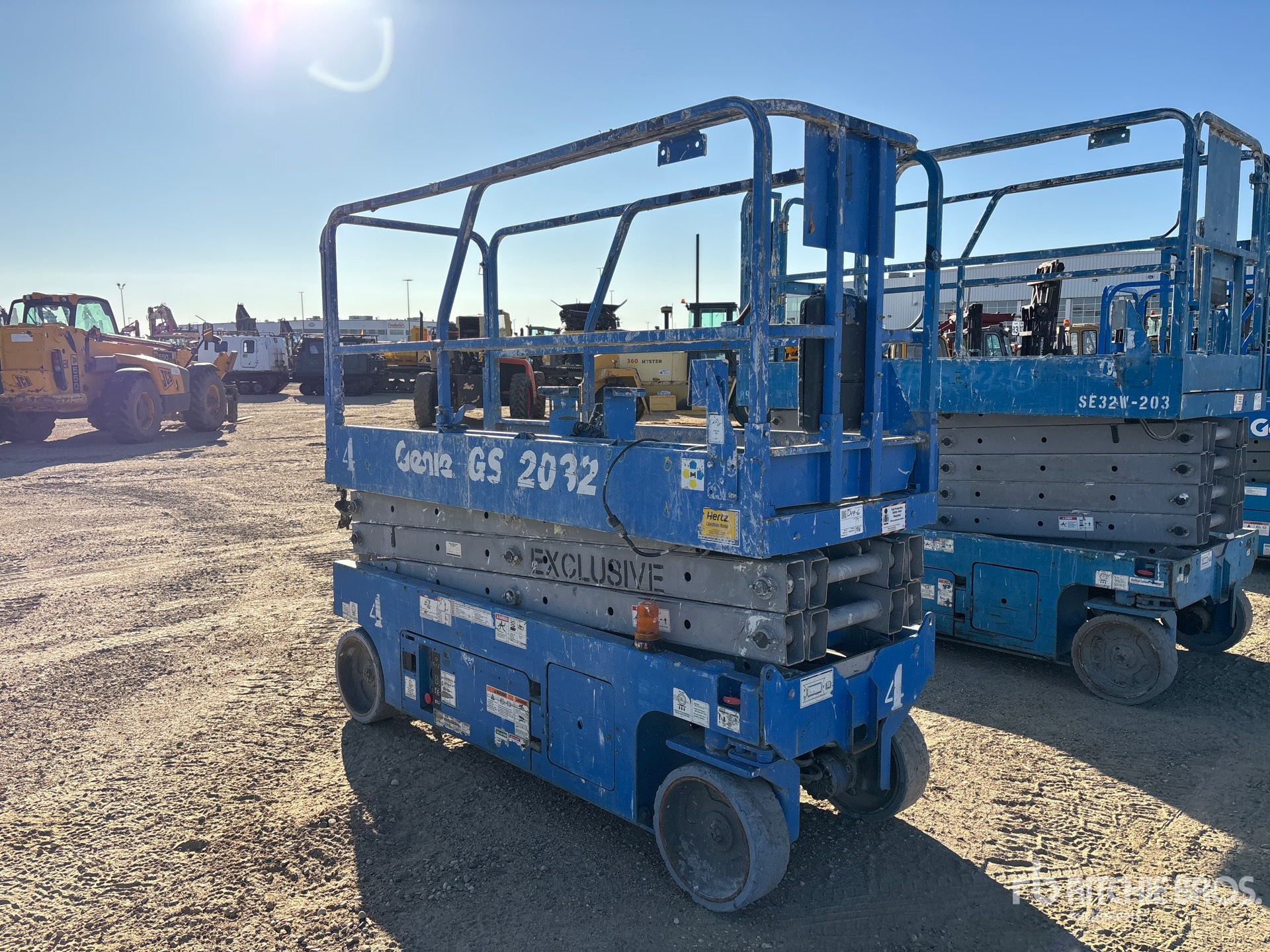 2007 Genie GS2032