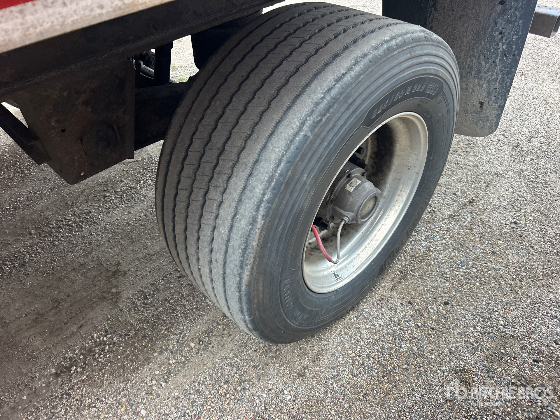 2013 Utility 50 ft T/A Spread Axle